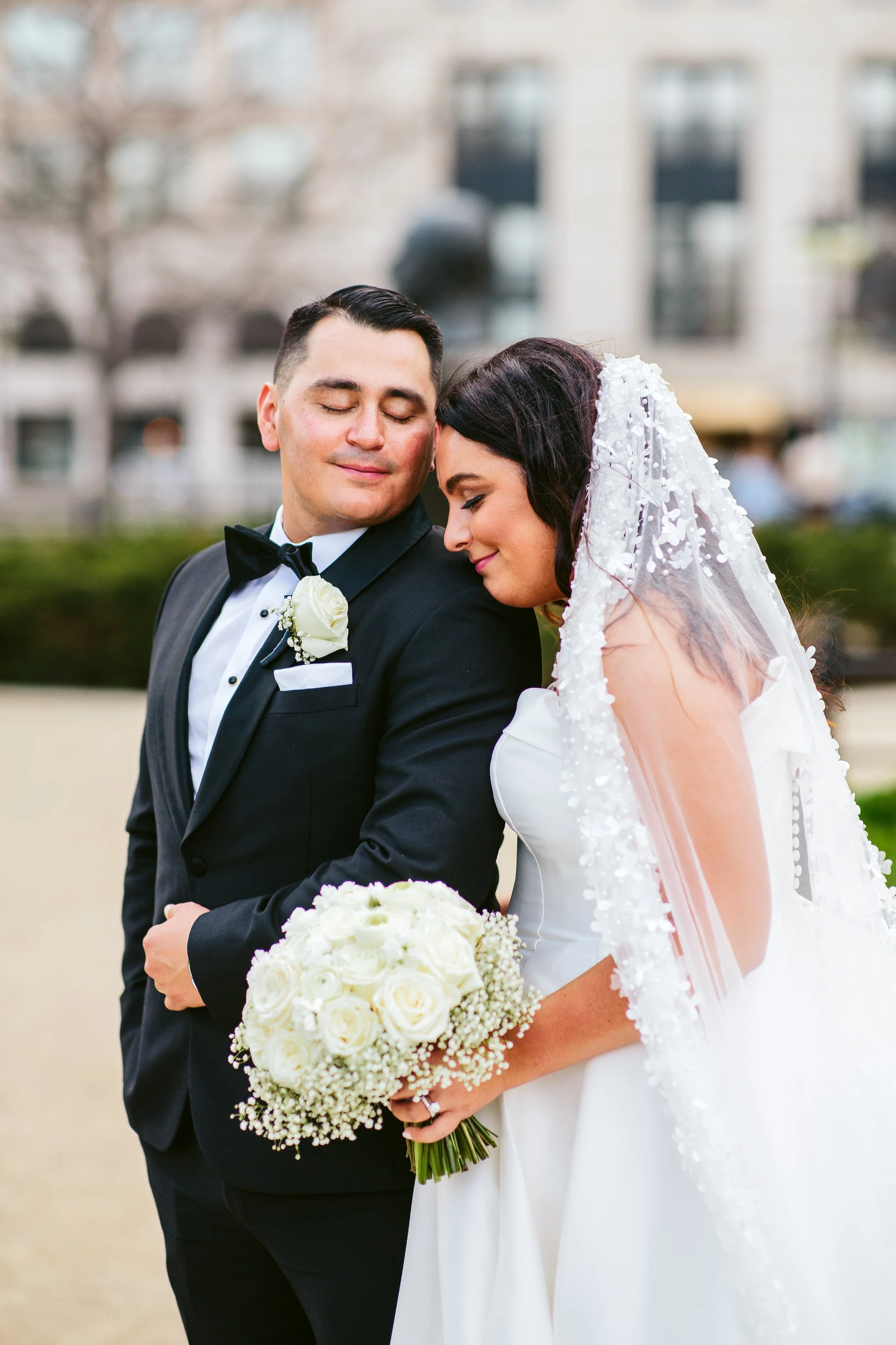 Betsy &amp; Sean, Classic Chicago Wedding at the Blackstone Hotel