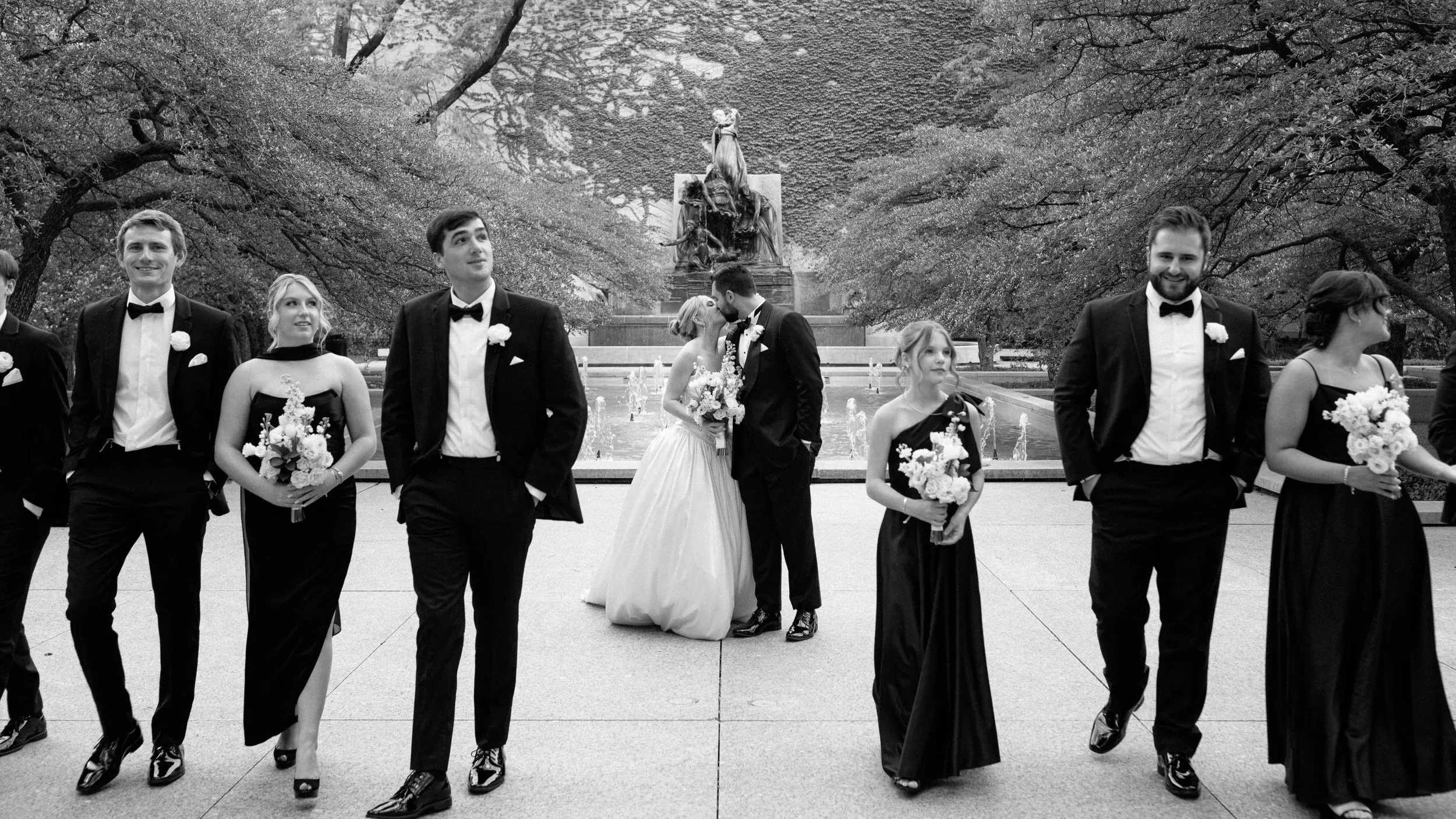 NicodemCreative-Nicole%2BSamWedding-ArtInstituteofChicago-271.jpg