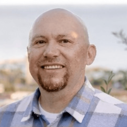 Manuel Gomez Headshot