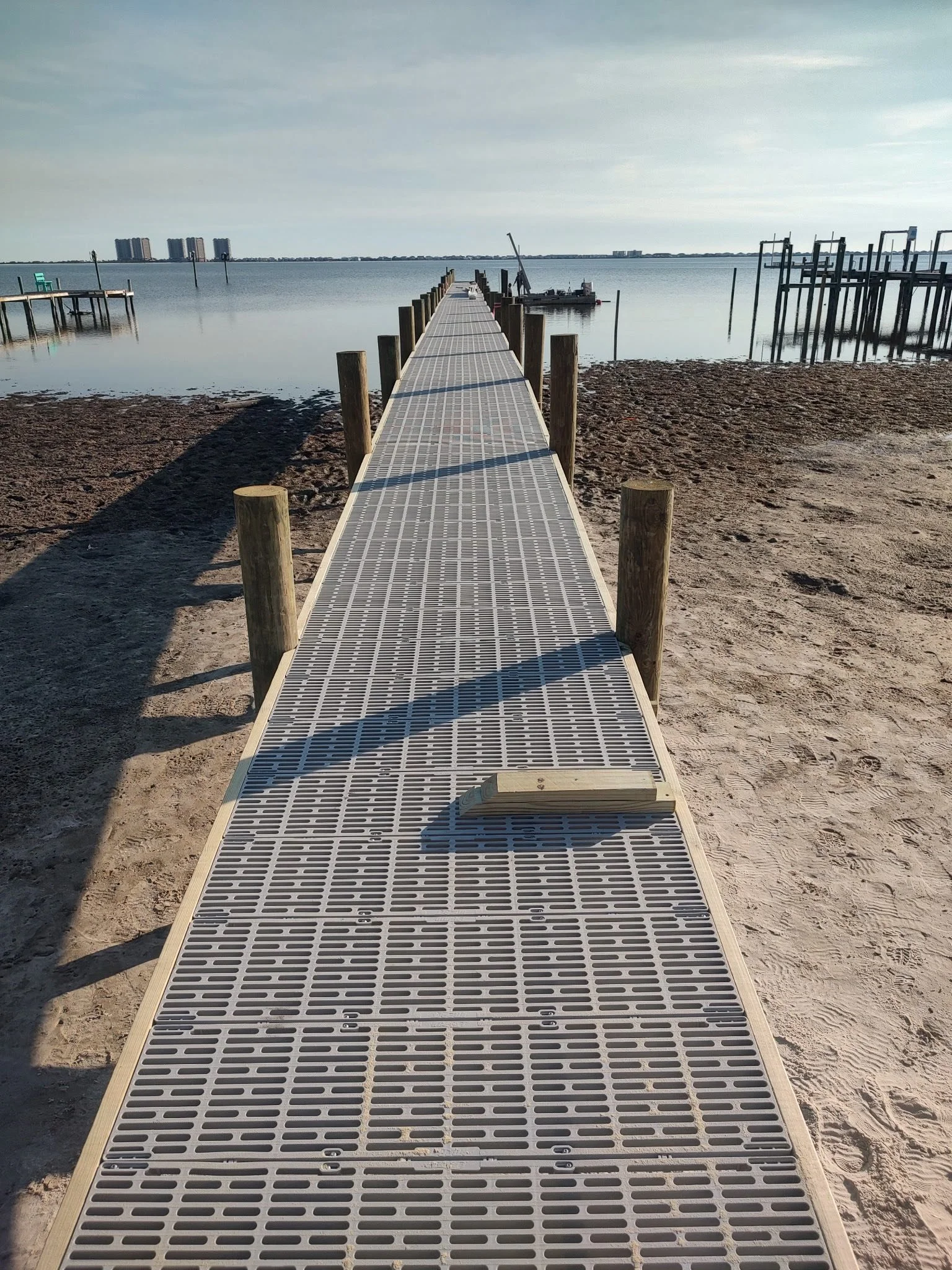 dock1.jpg