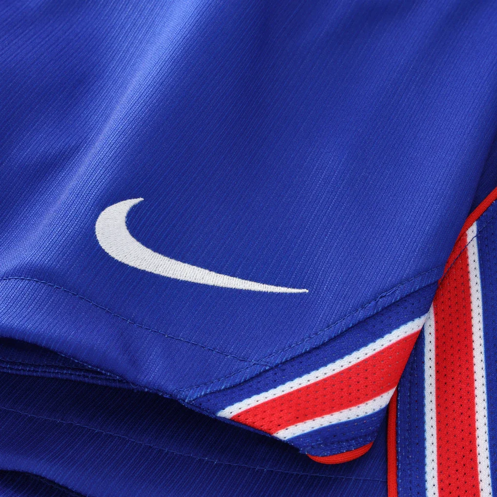 psg-nike-home-stadium-shorts-2026-27_ss5_p-203532408+pv-9+u-qemv6cwxxc62arkzawcm+v-b5rmjbpcwfxbml100ost.webp