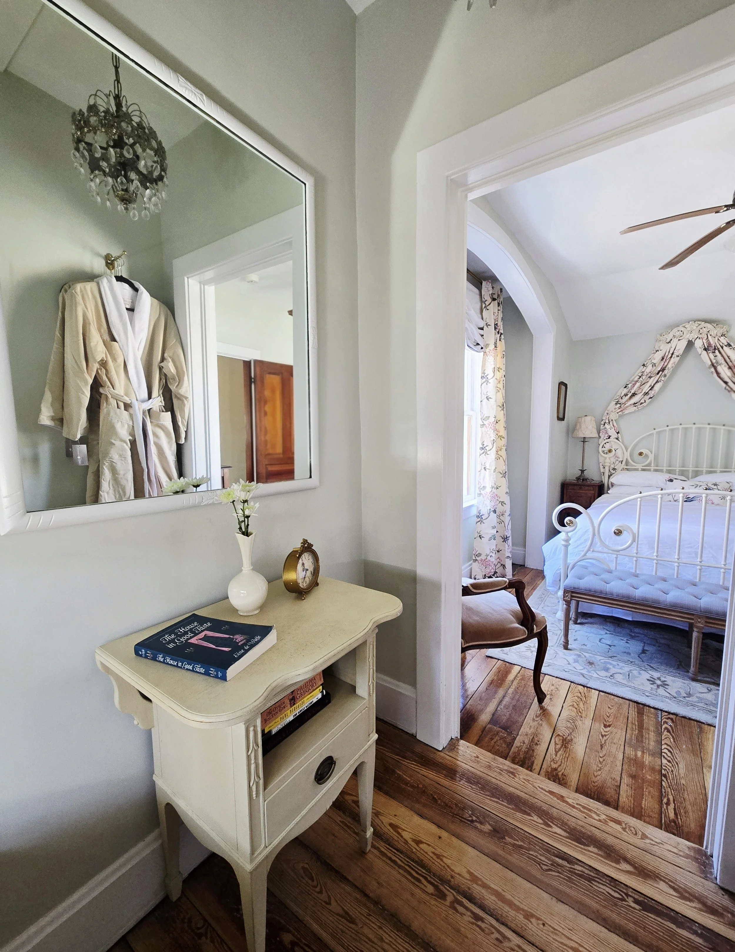 Wolfe Room at Avery House