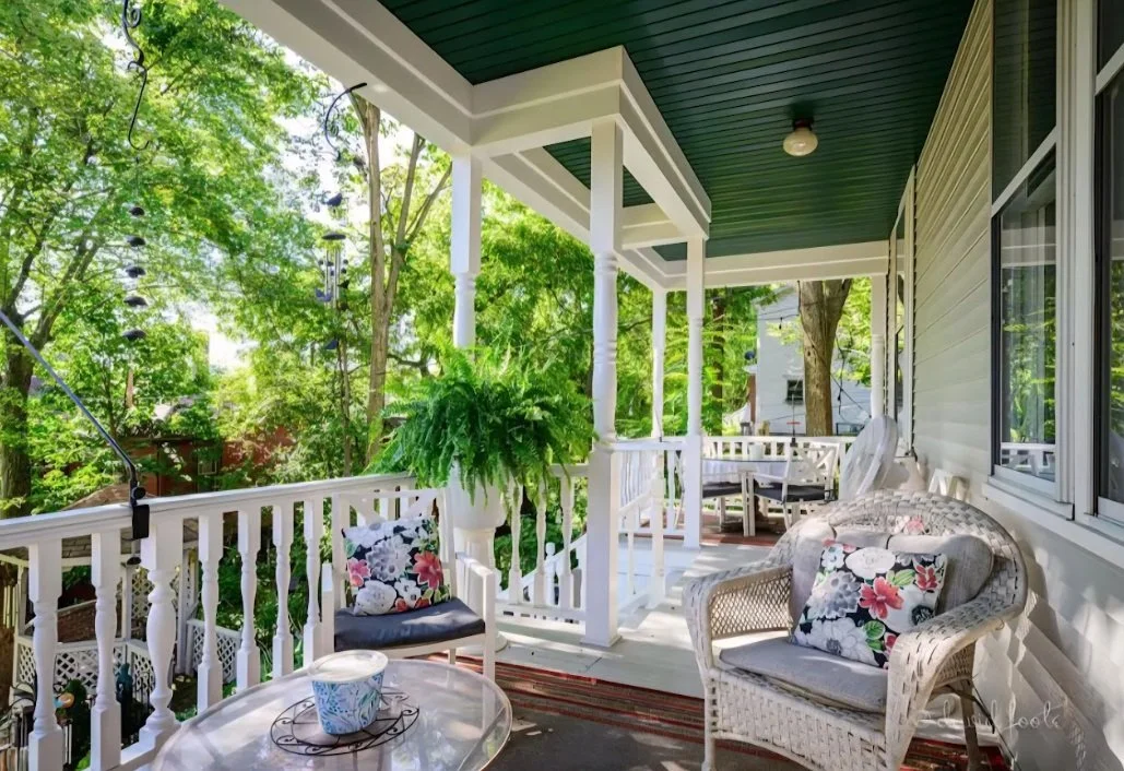 Veranda at Avery House