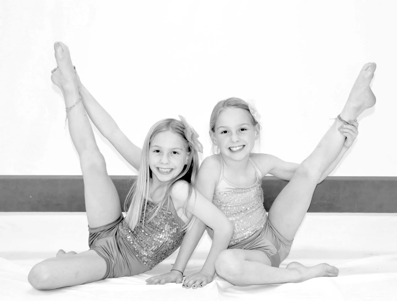 ayla and ridley gymnastics photo.jpg