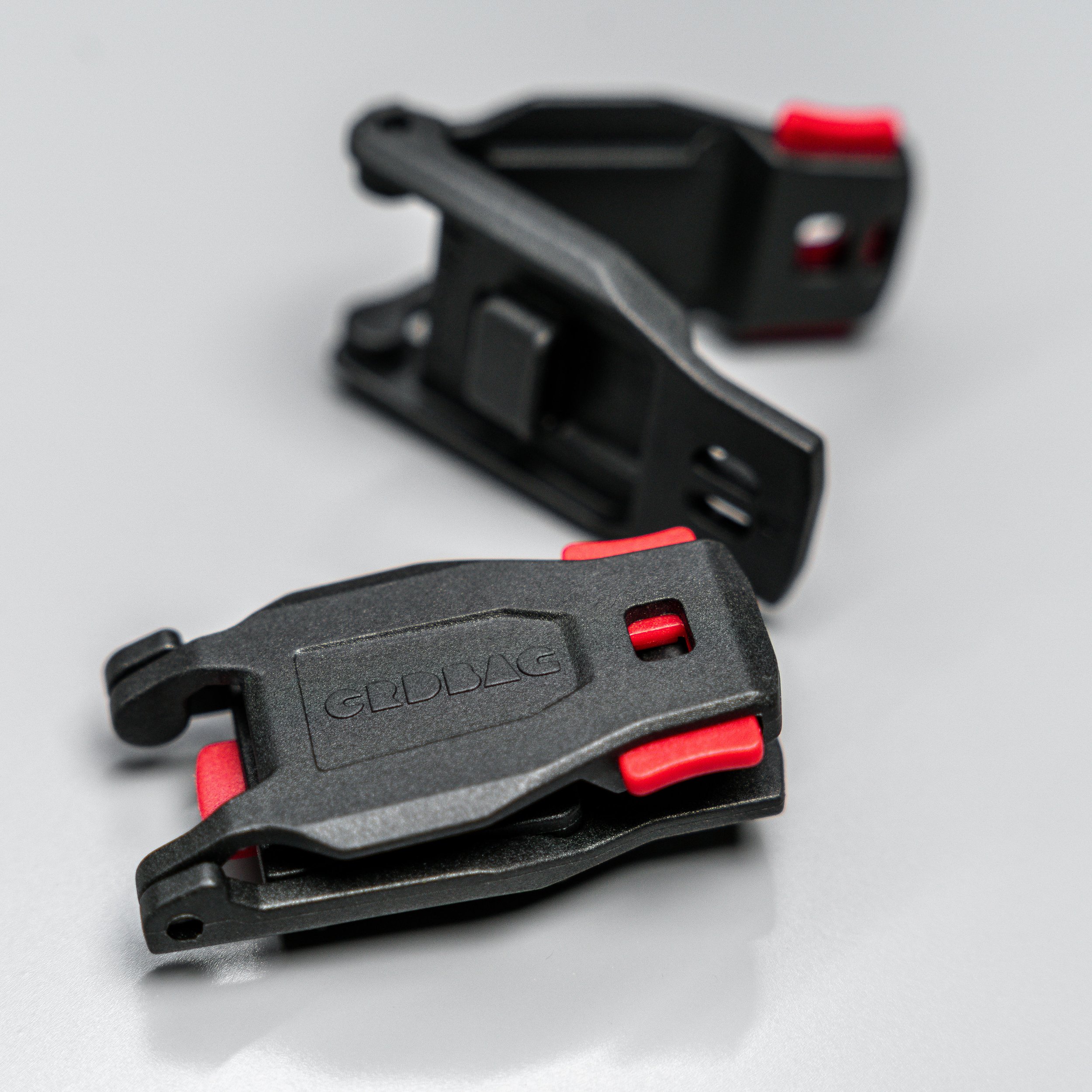 CRD_ACC_054_crdbag_maglock-molle_2p_black_photo_01.jpg