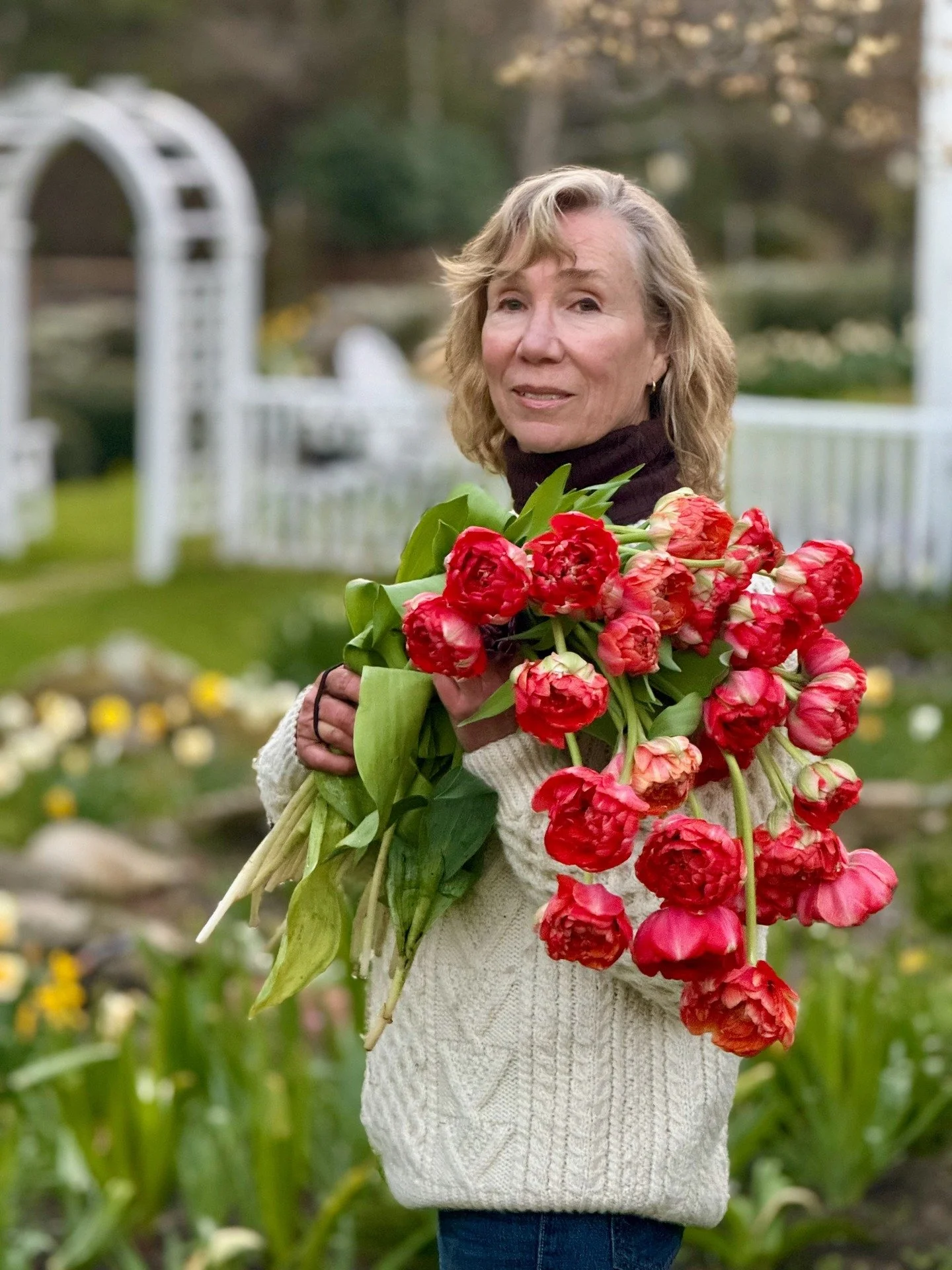 As spring approaches, we&rsquo;re feeling especially grateful 🌱

A heartfelt thank you to @mvislandweddings and the @vineyardgazette for featuring our gardens and cut flower program in such beautiful ways. 

We&rsquo;re continuing to expand and love