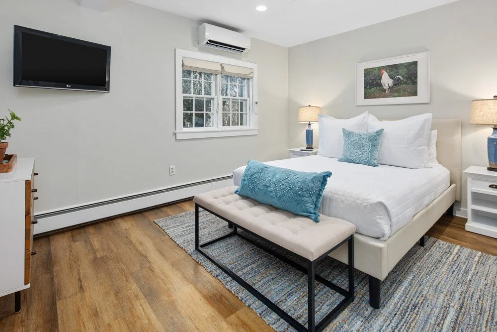 North Tabor Farm // Queen Bed | Sleeps 2 | Pet Friendly