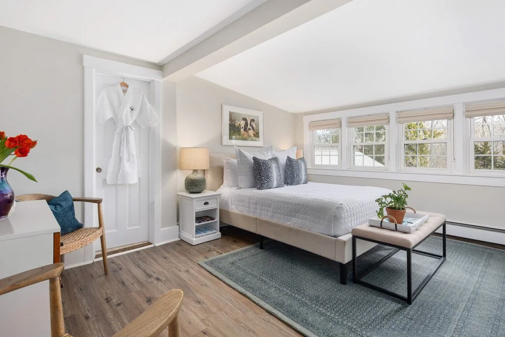 Spring Moon Farm // Queen Bed | Sleeps 2