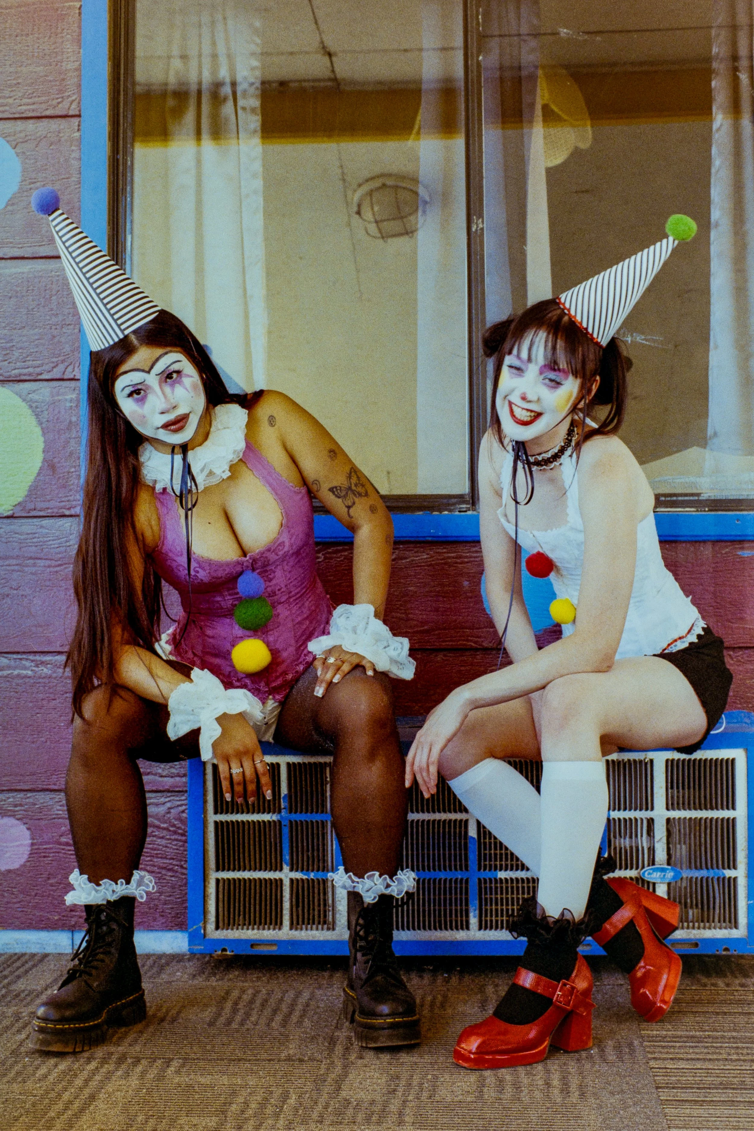 MX_Ultrmax_Clown-14.jpg