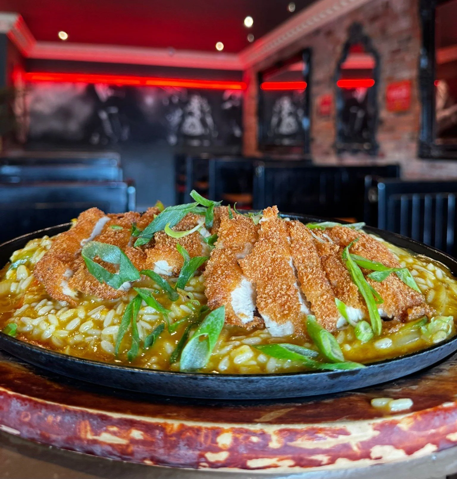 🌶 KATSU CHICKEN SIZZLER 🌶

Breaded chicken cutlets, stir fry veg, and katsu sauce served sizzling with rice 🔥

AVAILABLE NOW FROM #BLUECHICAGO 🩵

OPEN FROM 12-LATE EVERY DAY 

02890 482771 

#katsucurry #foodoftheday #foodblogger #foodlover #belf