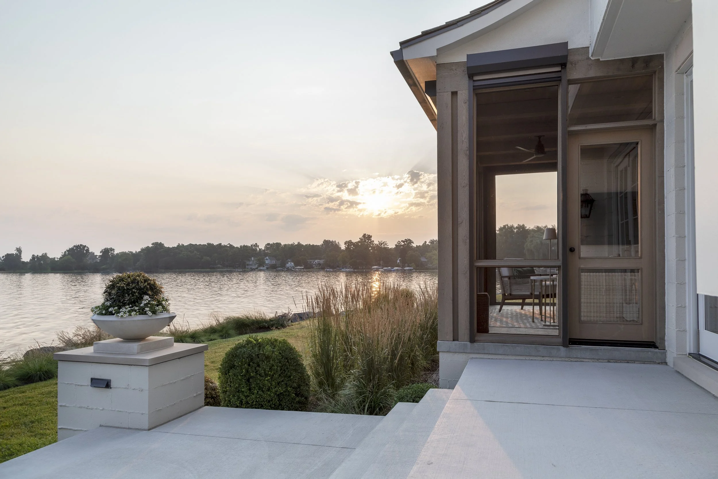 Sunroom and Lake Profile 4015-.jpeg