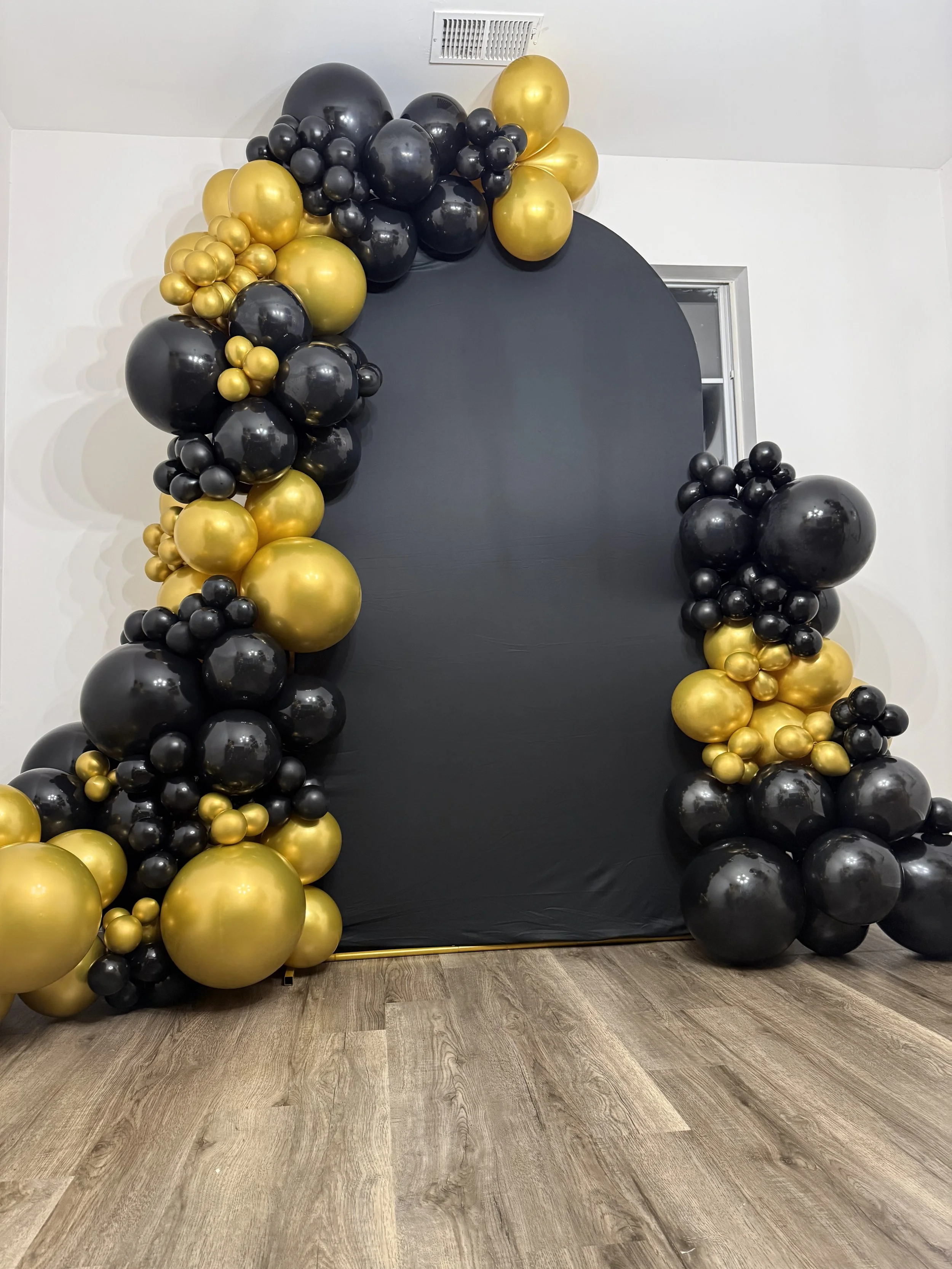 Stunning 7ft Custom Balloon Arch Service