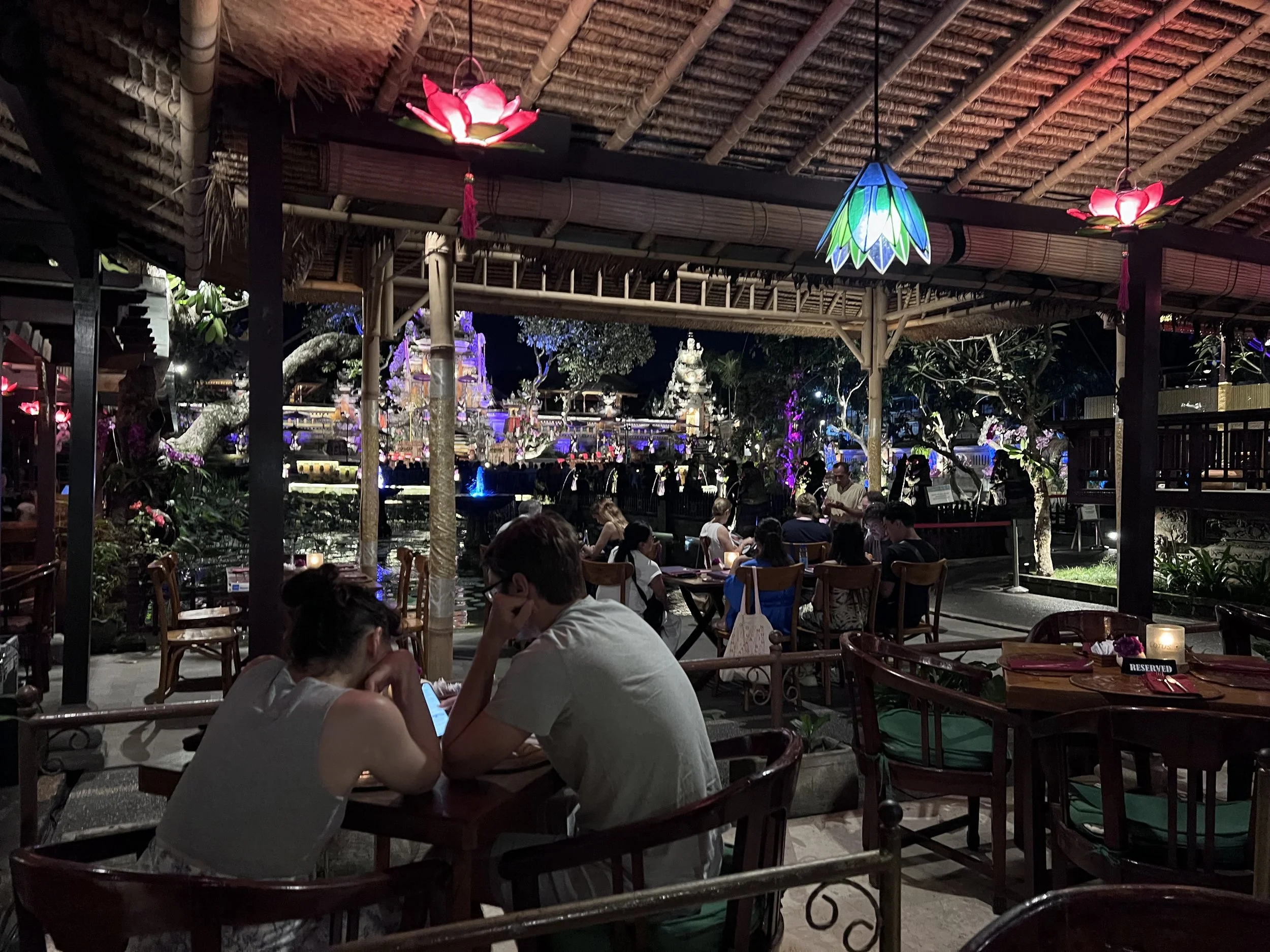 Dining Lotus Restaurant Saraswati Temple Ubud