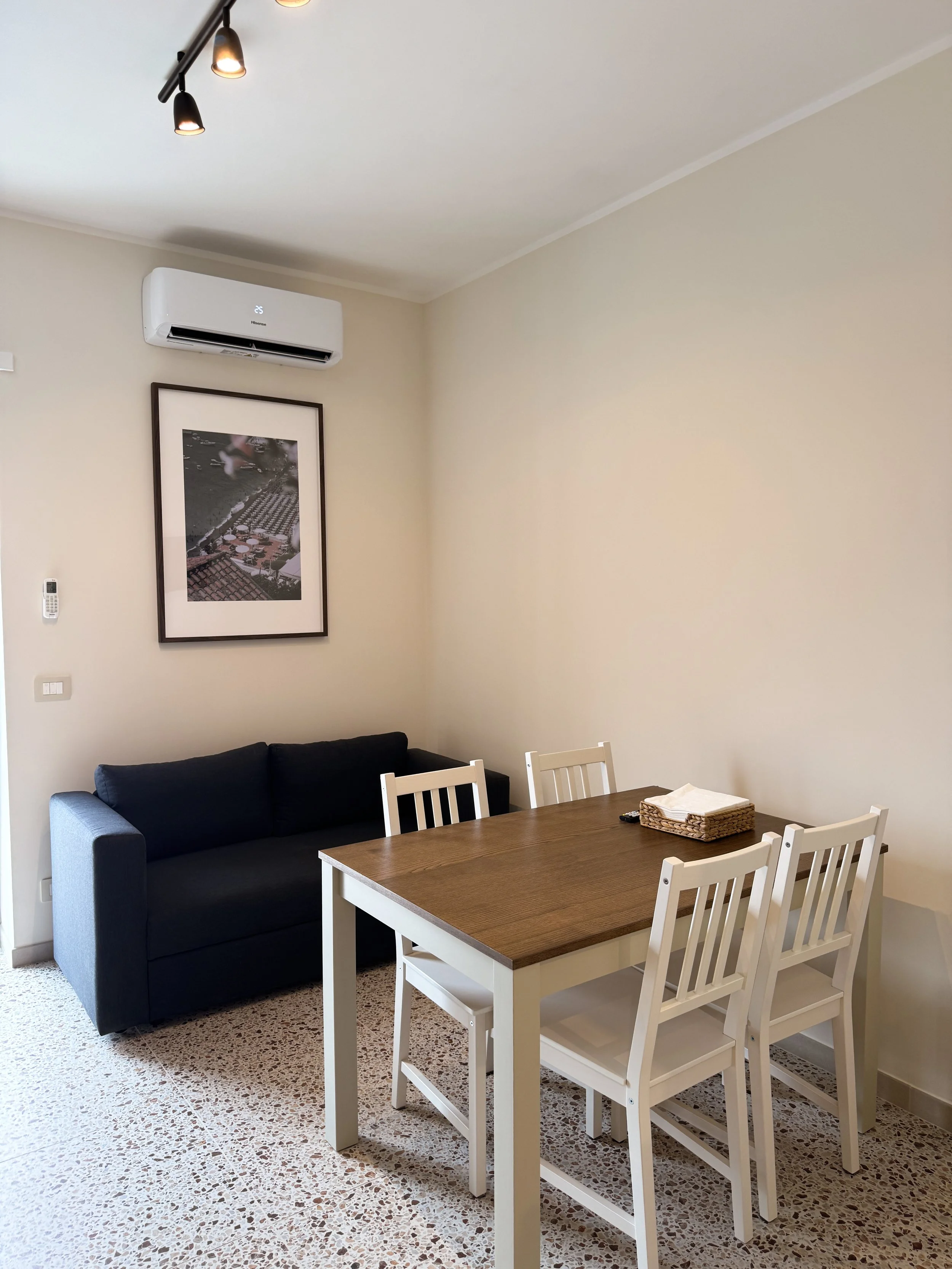 Living Room / Dining Room