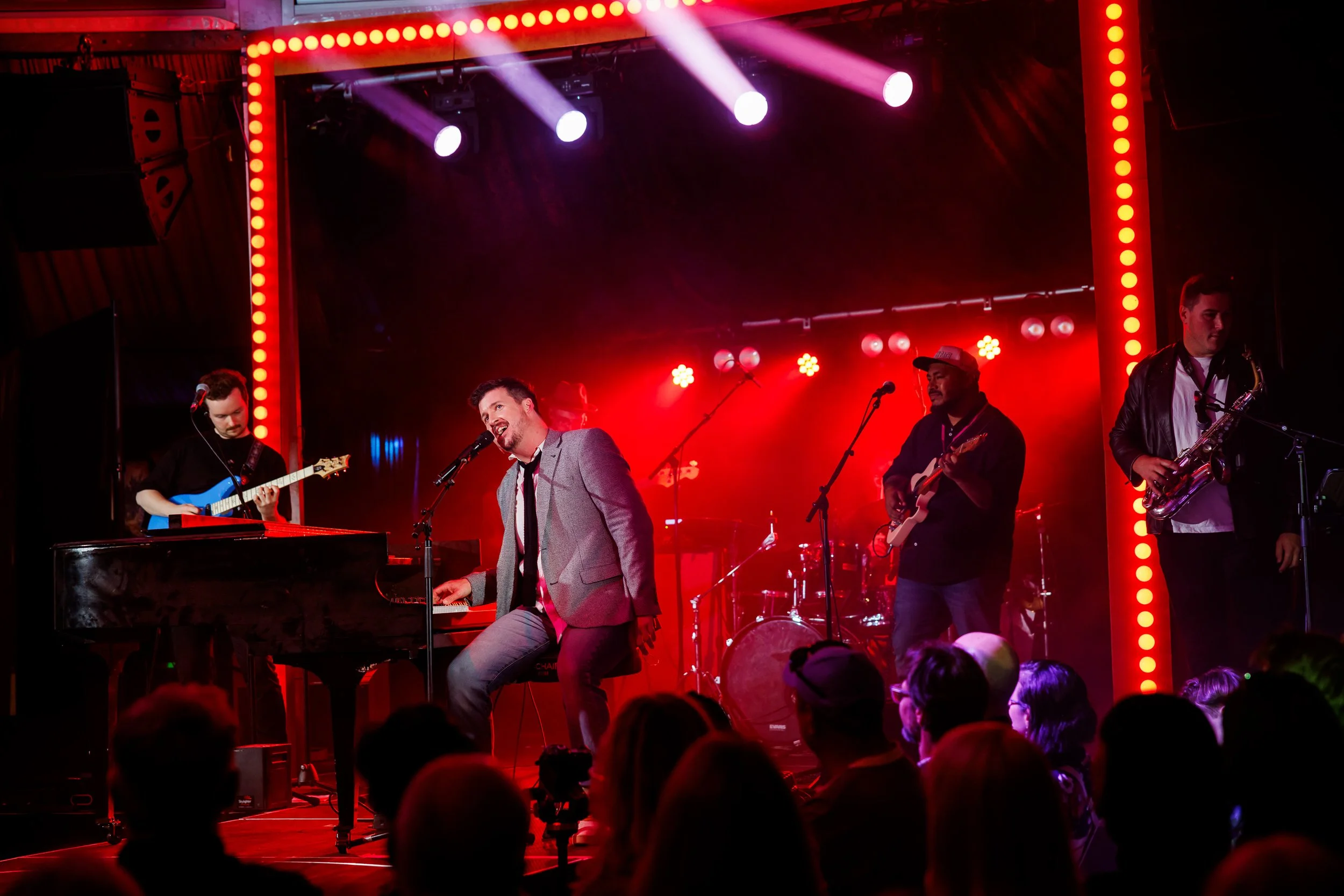 20260627-MusicOfBillyJoel-somefx-1063.jpg