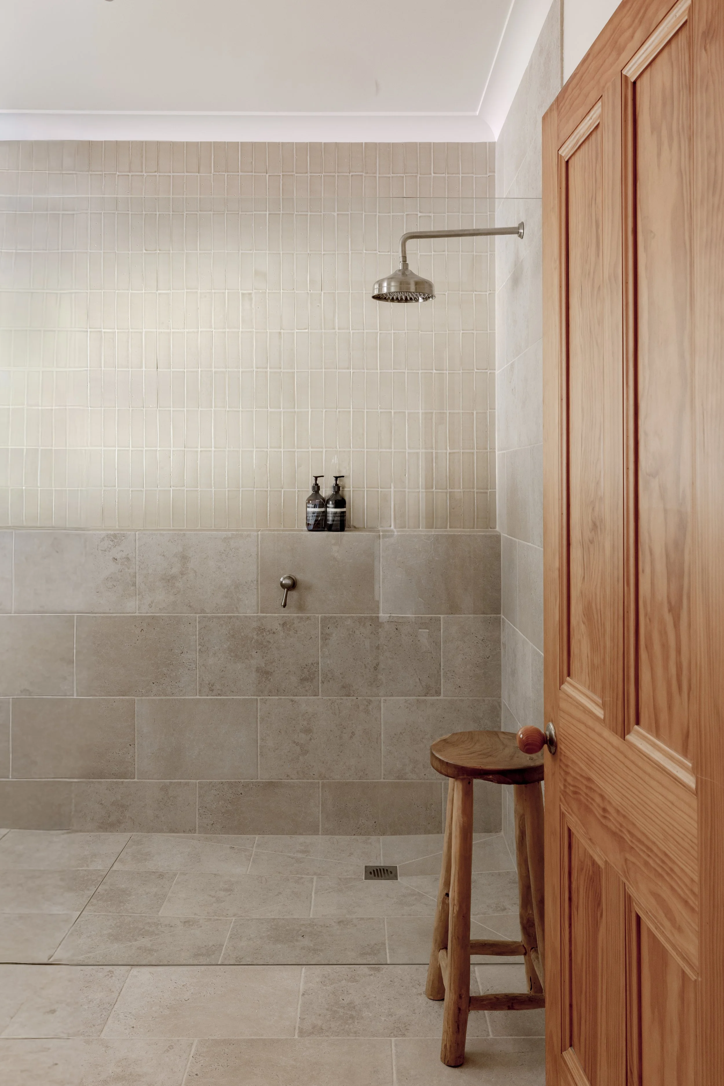 Sunday-James-Annies-bathroom (1 of 6).jpg