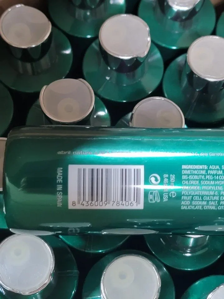 Nourishing Hair Elixir Green Herbal Moisturizing Shampoo 300ml – Fresh Hydration Hair Care | Made in Spain