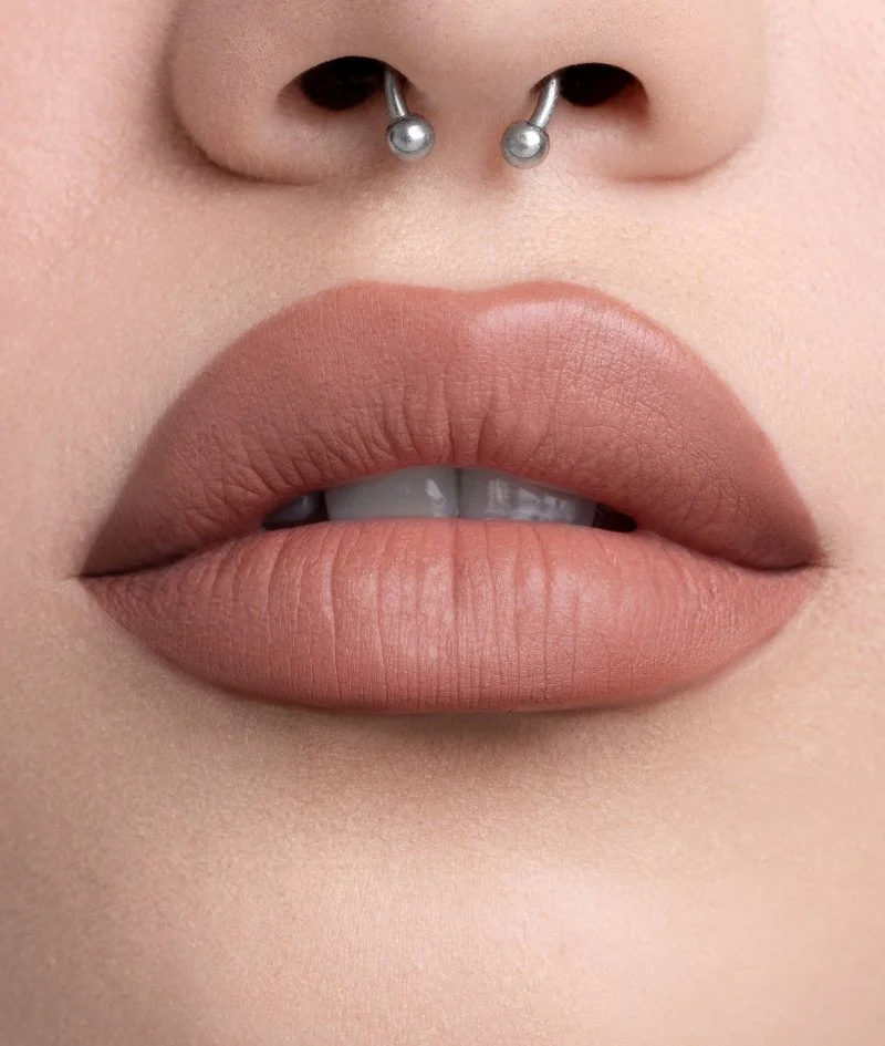 Glamour Lipstick Sailor.jpg