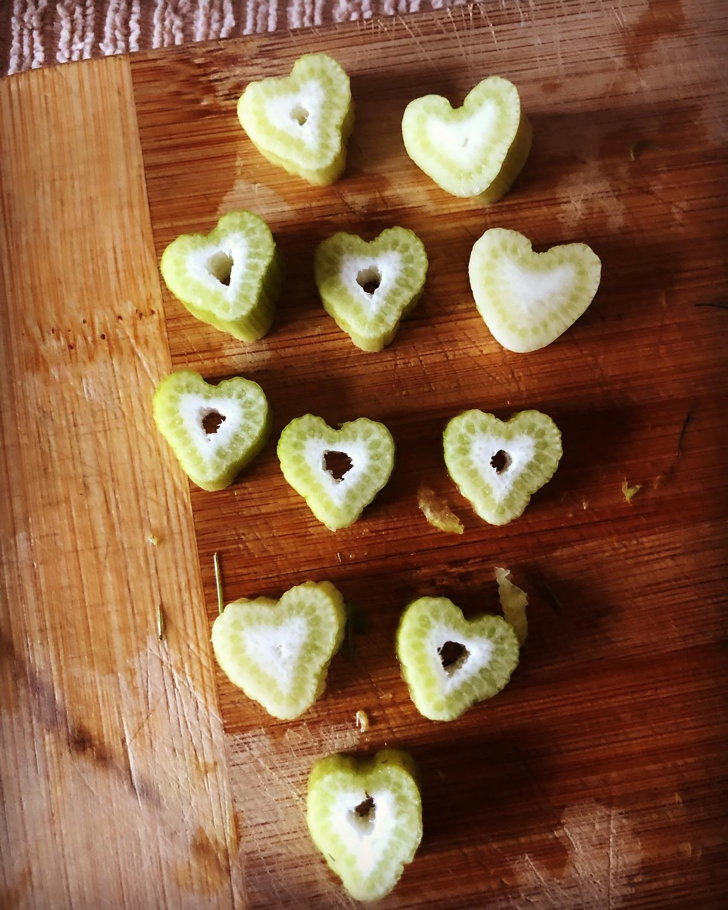 Making a Lovely Soup in honour of my waning moon phase🧡 

This is the Luteal phase of the menstrual cycle, right after ovulation.

We tend to slow down and have the opportunity to embody the nurturing Mother archetype. Also the productive and &ldquo