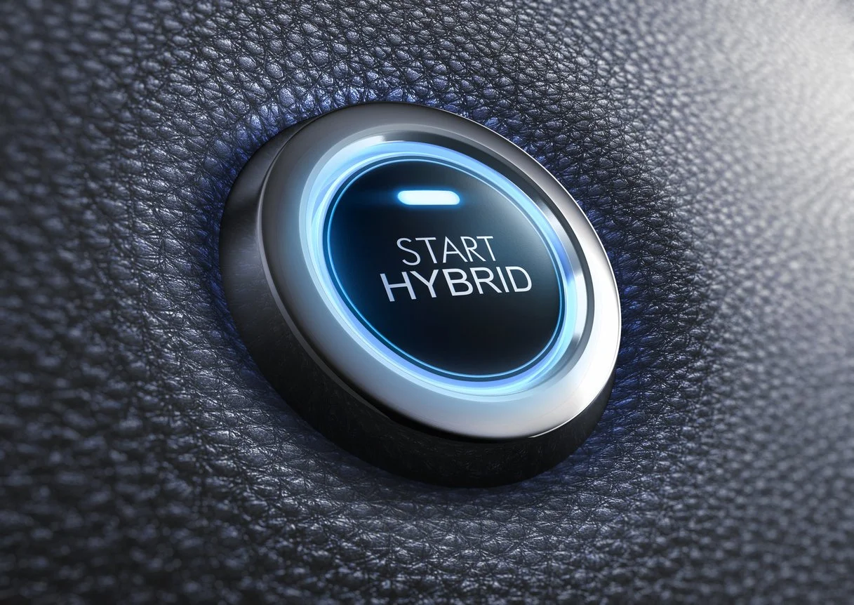 The Hybrid Resurgence: A Structural Layer in the U.S. Powertrain Transition