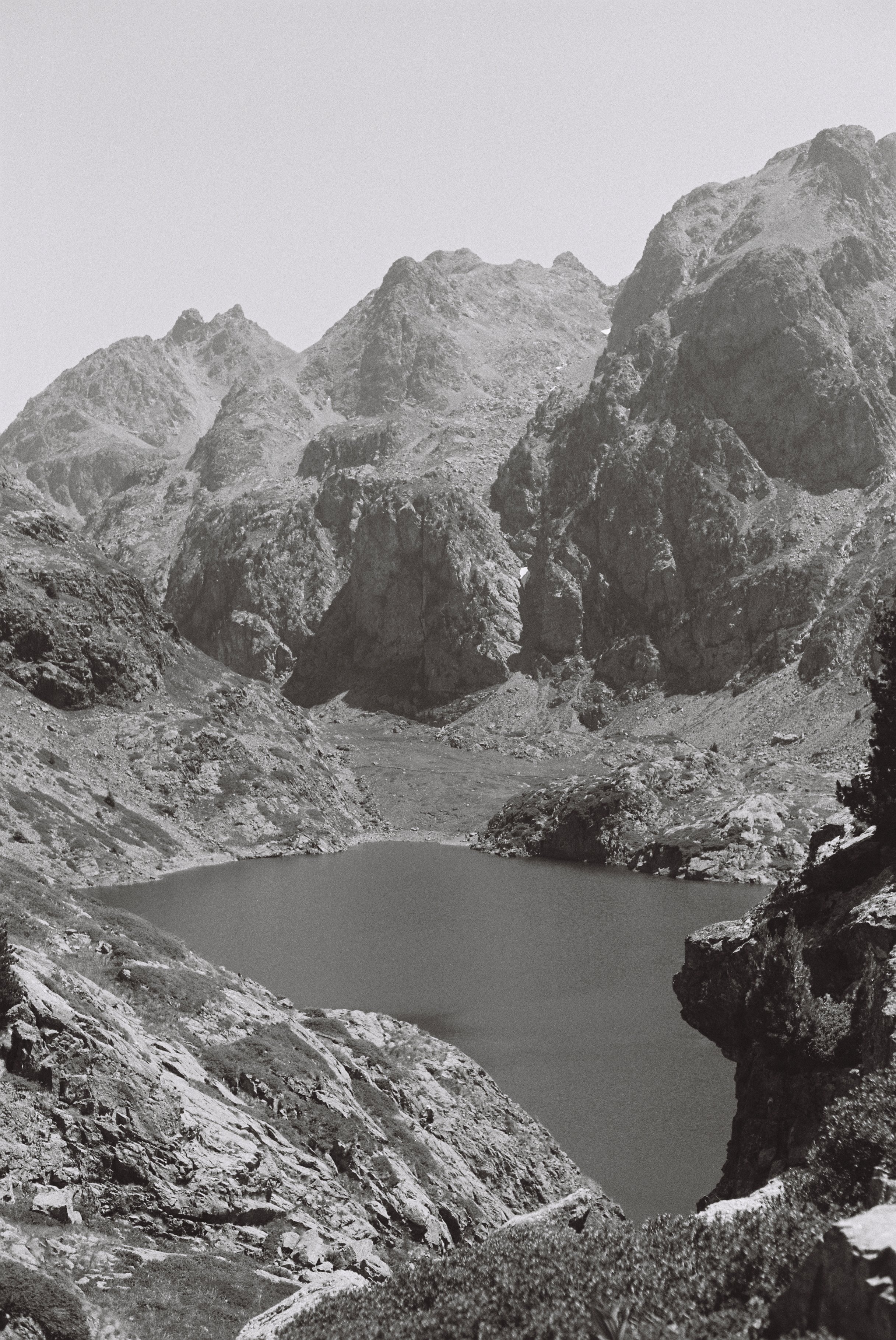 R1-05650-0020.JPG