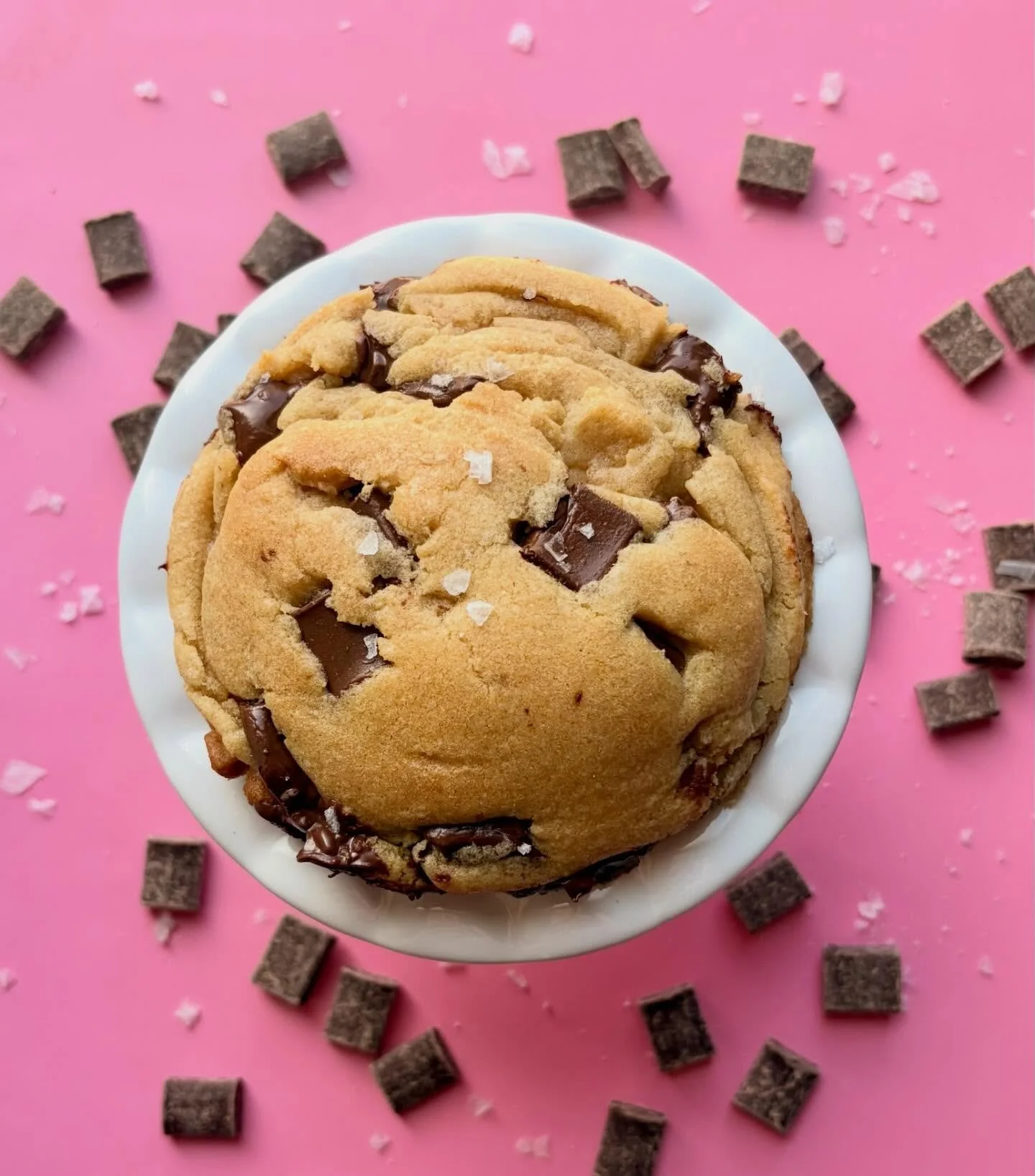 🍪 

Brown Butter Chocolate Chunk Sea Salt
@maldonsalt 

#chocolatechip #smallbusiness #raleigh #wendell #bakery