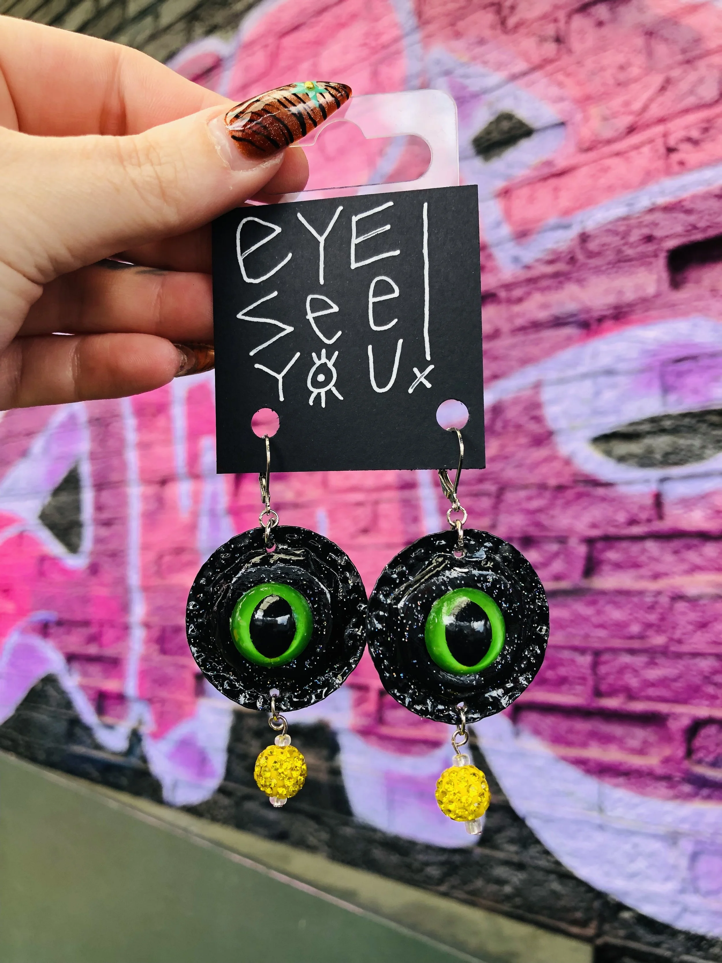 EARRING