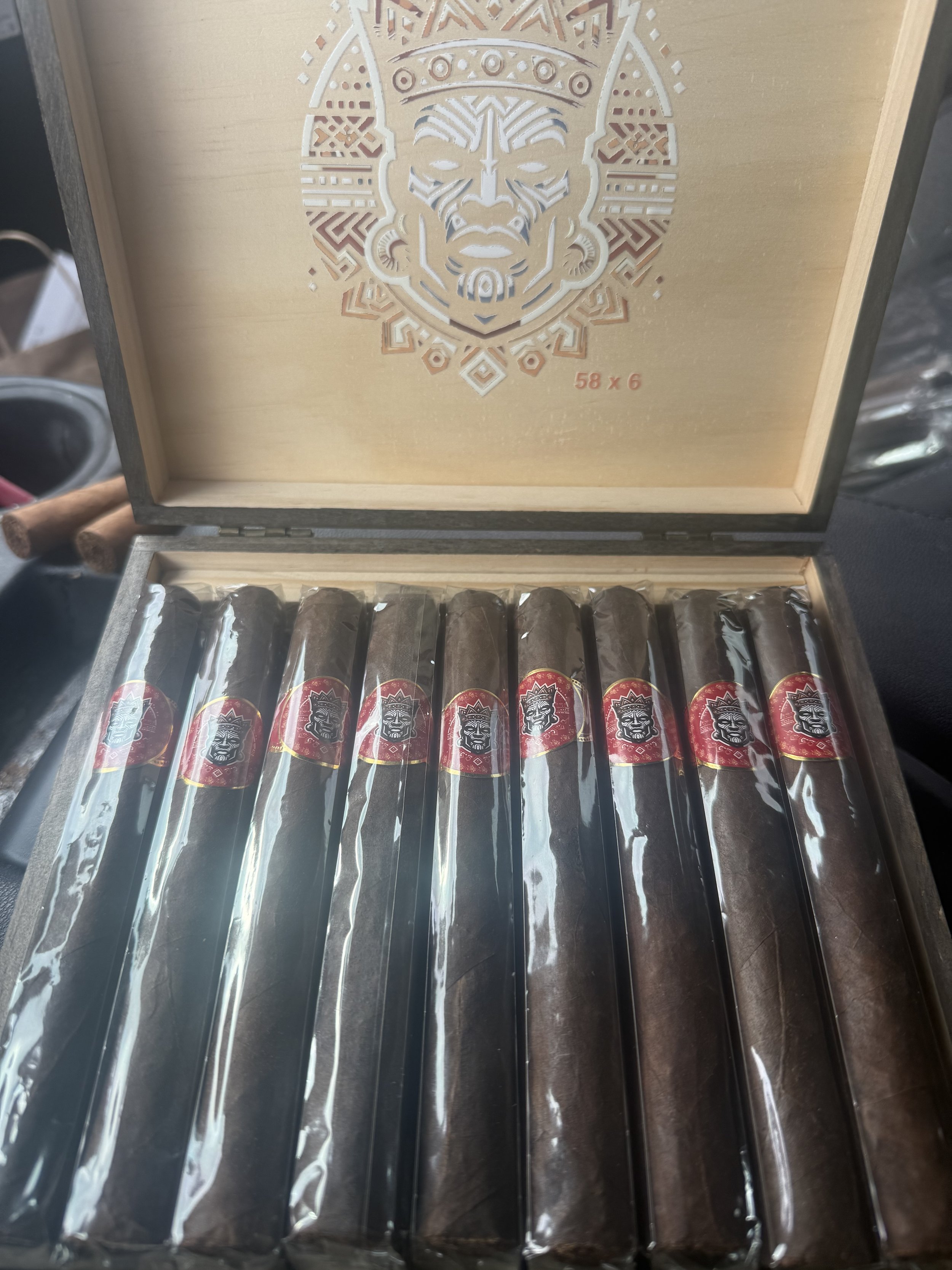 Akalaka a.k.a. Red Label