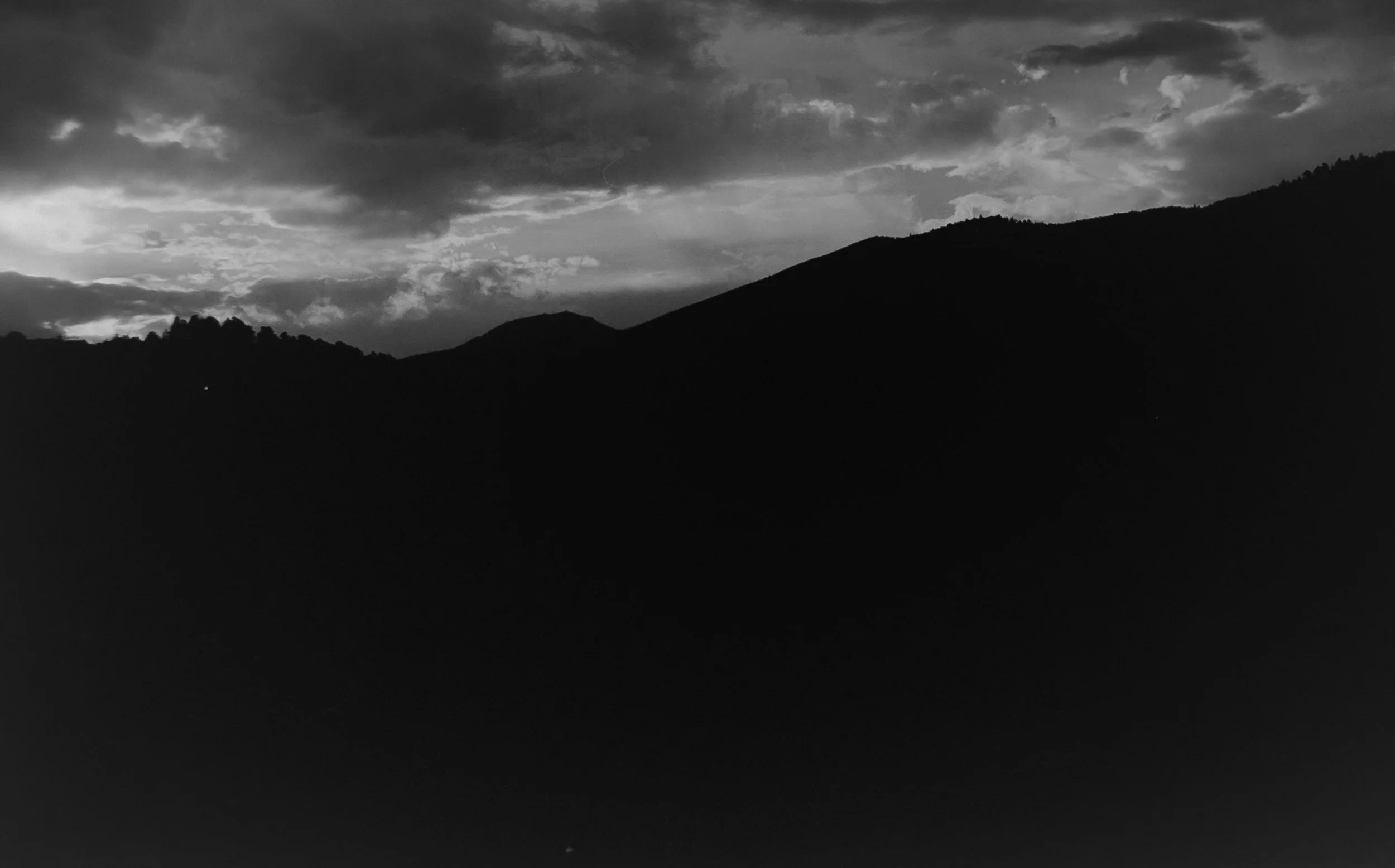 Mestaa’ėhehe Pass
Camera: Zeiss Ikon Ikonta 523/2
Film: CatLABS X Film Pro
Speed: 320
Size: 120
Format: 6x9