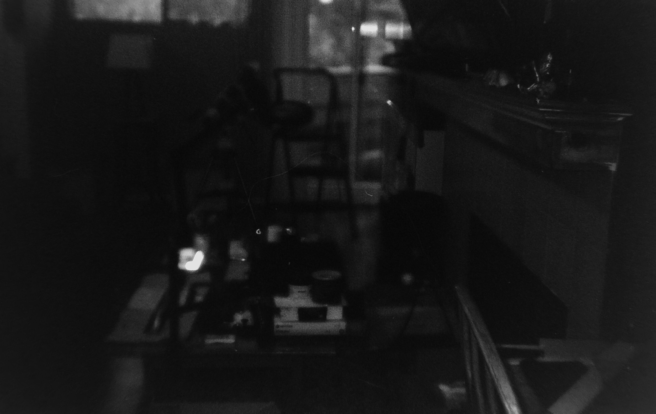 Camera: Pentax Zoom 90-WR
Film: Kodak Tri-X
Speed: 400
Size 135
Format: Full Frame