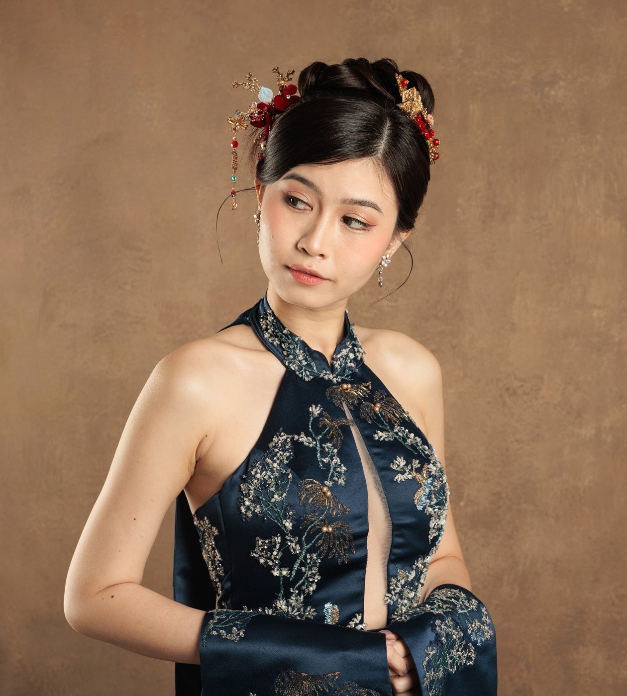 traditional-chinese-bridal-makeup-hair-singapore.jpg 0018.jpg