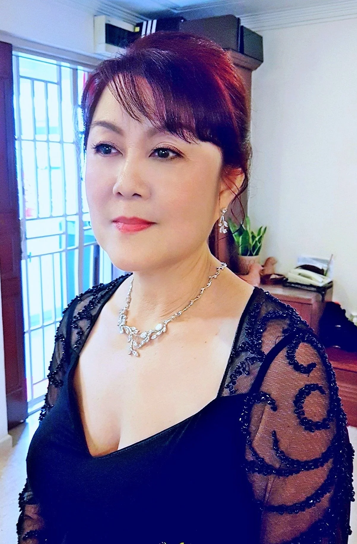 mother-of-bride-makeup-singapore.jpg