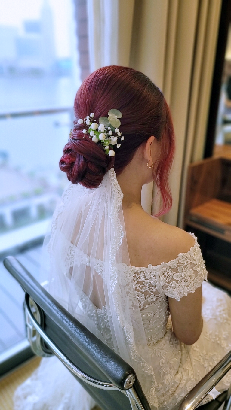 low-bun-bridal-hair-singapore.png