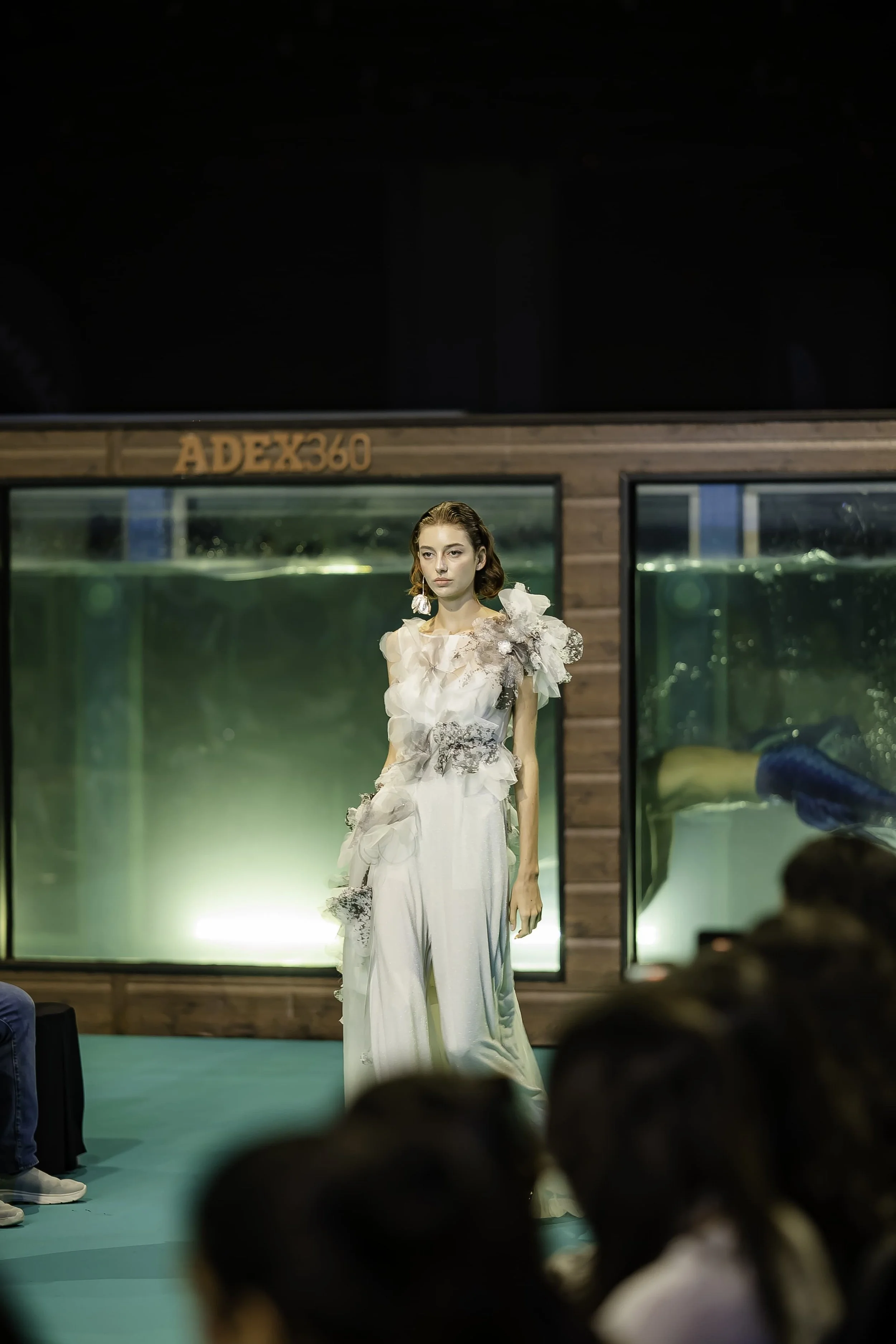 luxury-wedding-gown-fashion-show.jpg.jpg