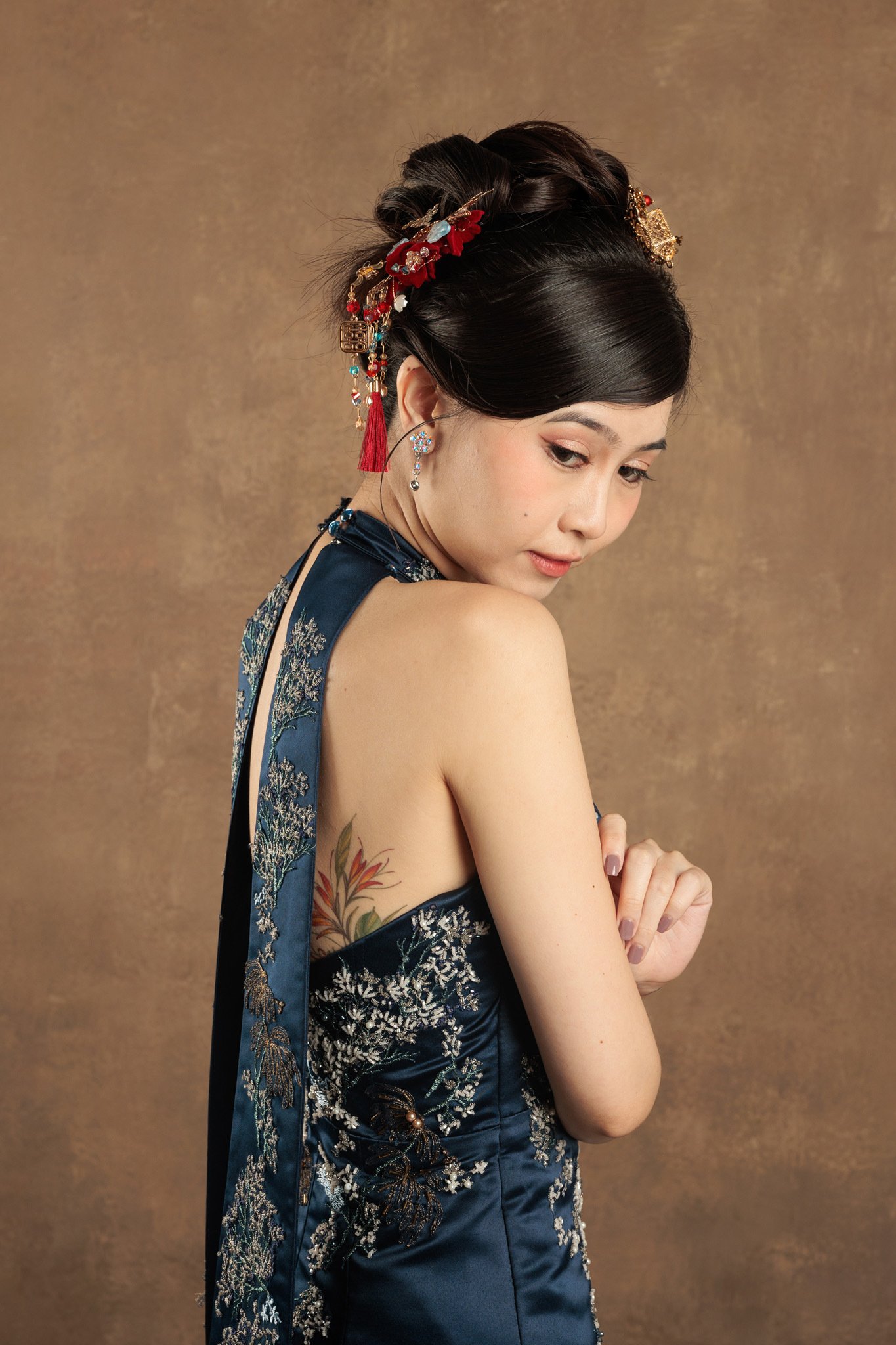traditional-chinese-bridal-makeup-hair-singapore.jpg0026.jpg