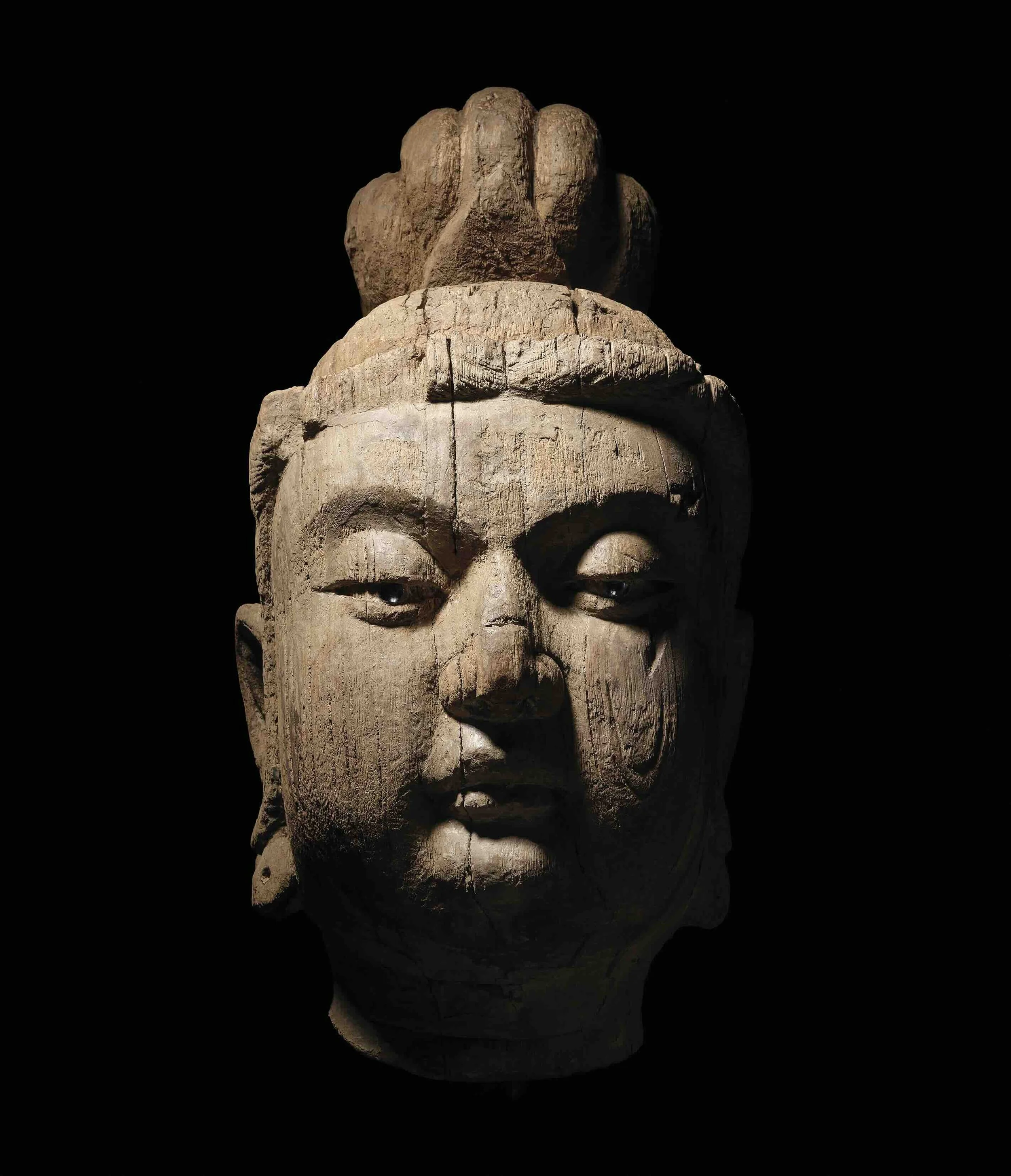 wood head of Boddhisatva