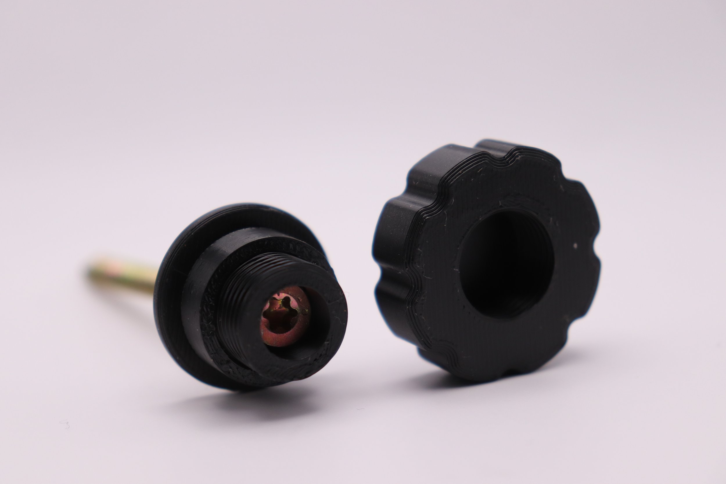 The Button Ski Wall Rack (Single)