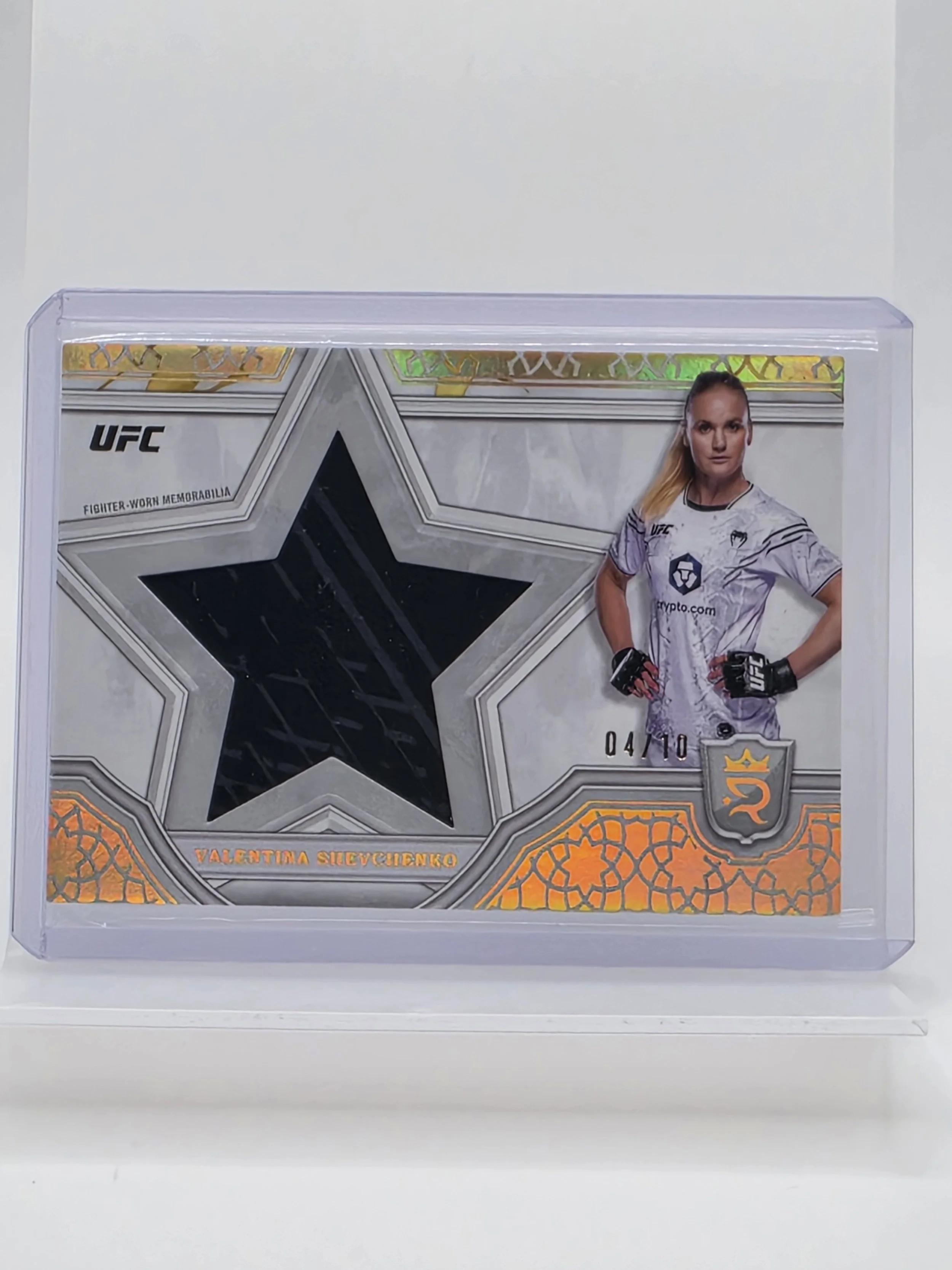 Valentina Shevchenko 2024 Topps Royalty Star Relic 4/10