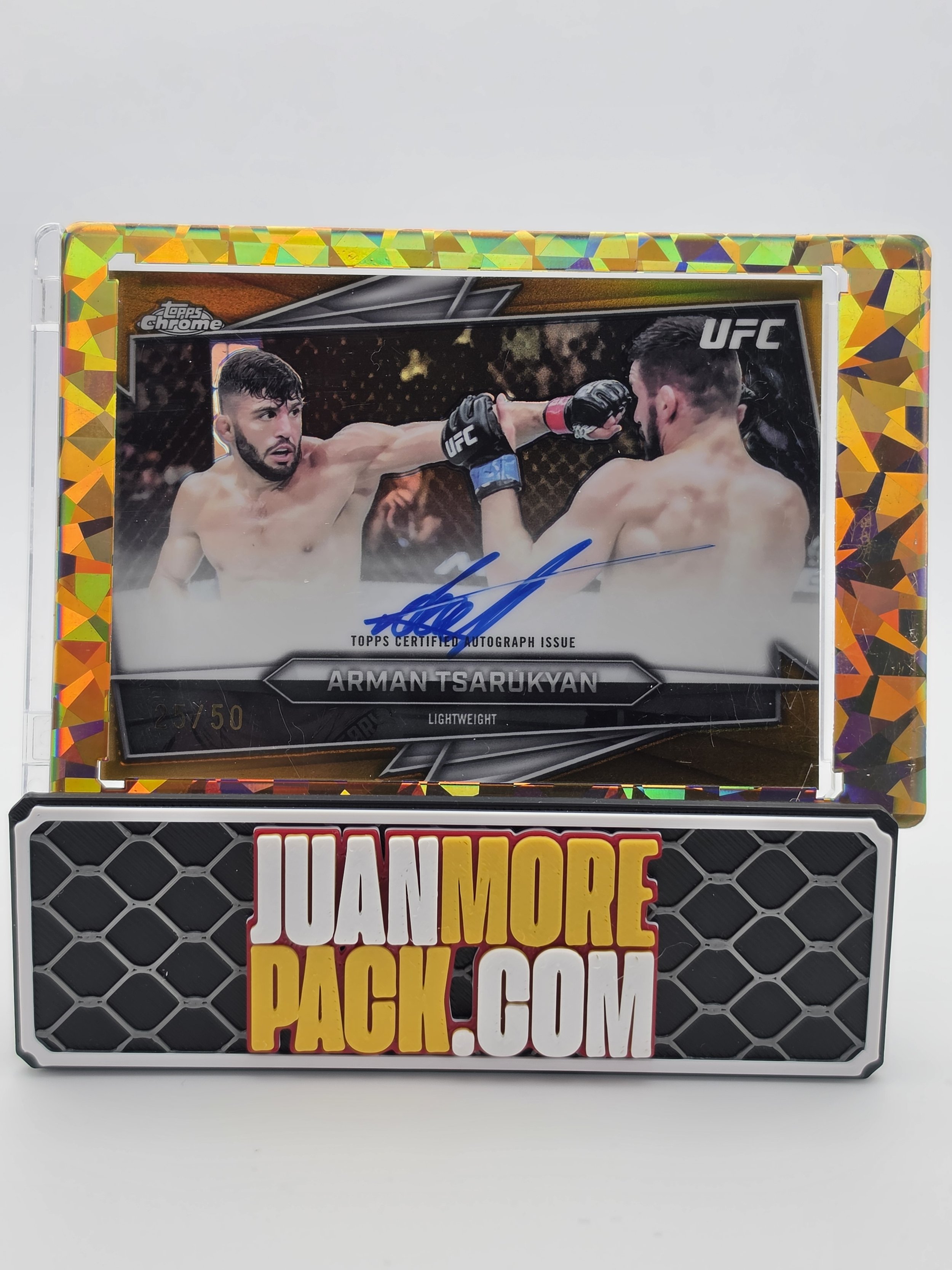 Arman Tsarukyan 2026 Topps Chrome Gold Auto 25/50