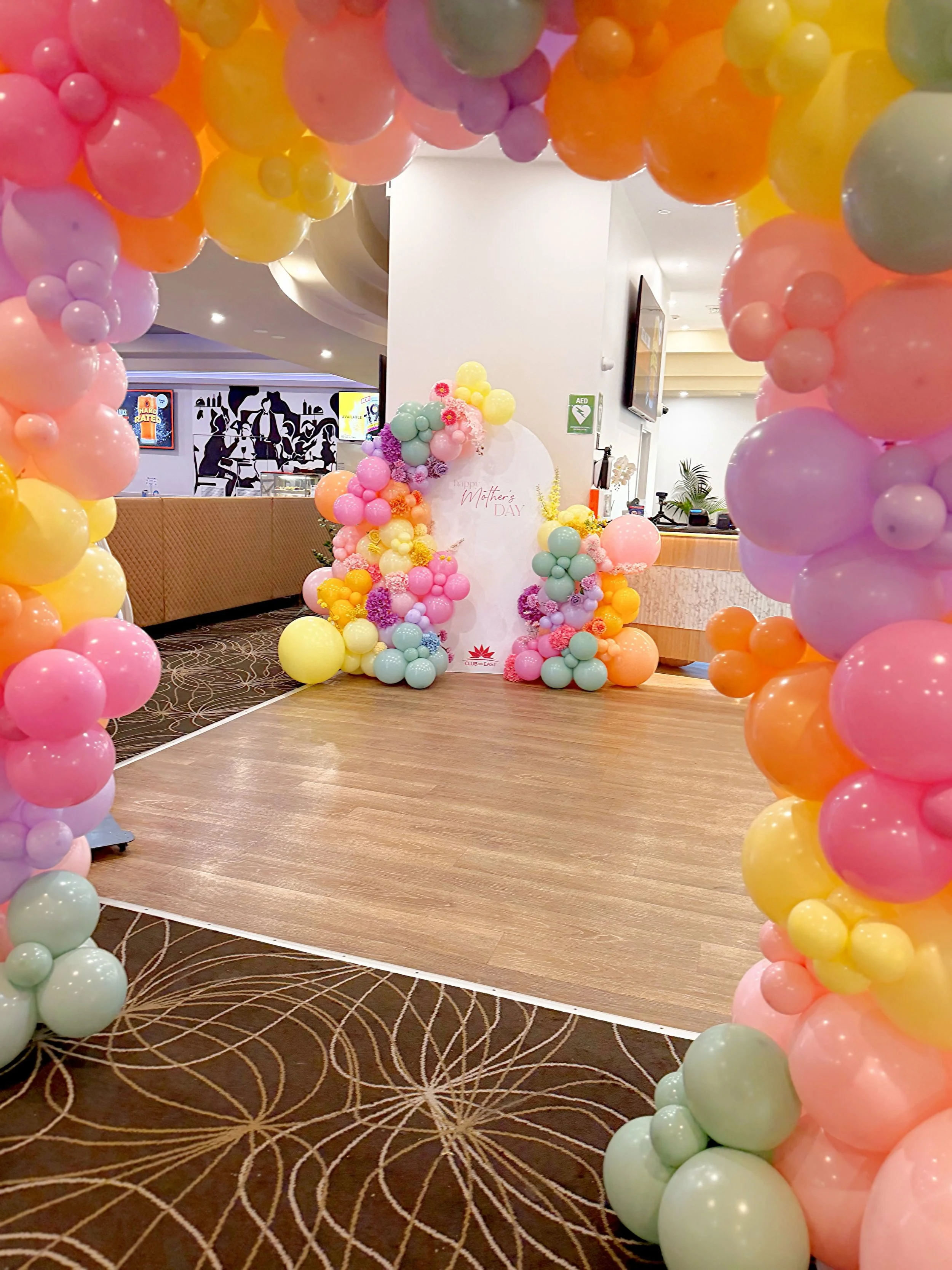 A moment for the backdrop&hellip; 🩷💜💚💛🧡

Given free rein on the colour palette for this Mother&rsquo;s Day install, we wanted to create something that felt playful, happy and full of life the moment you walked through the doors.

From the large 