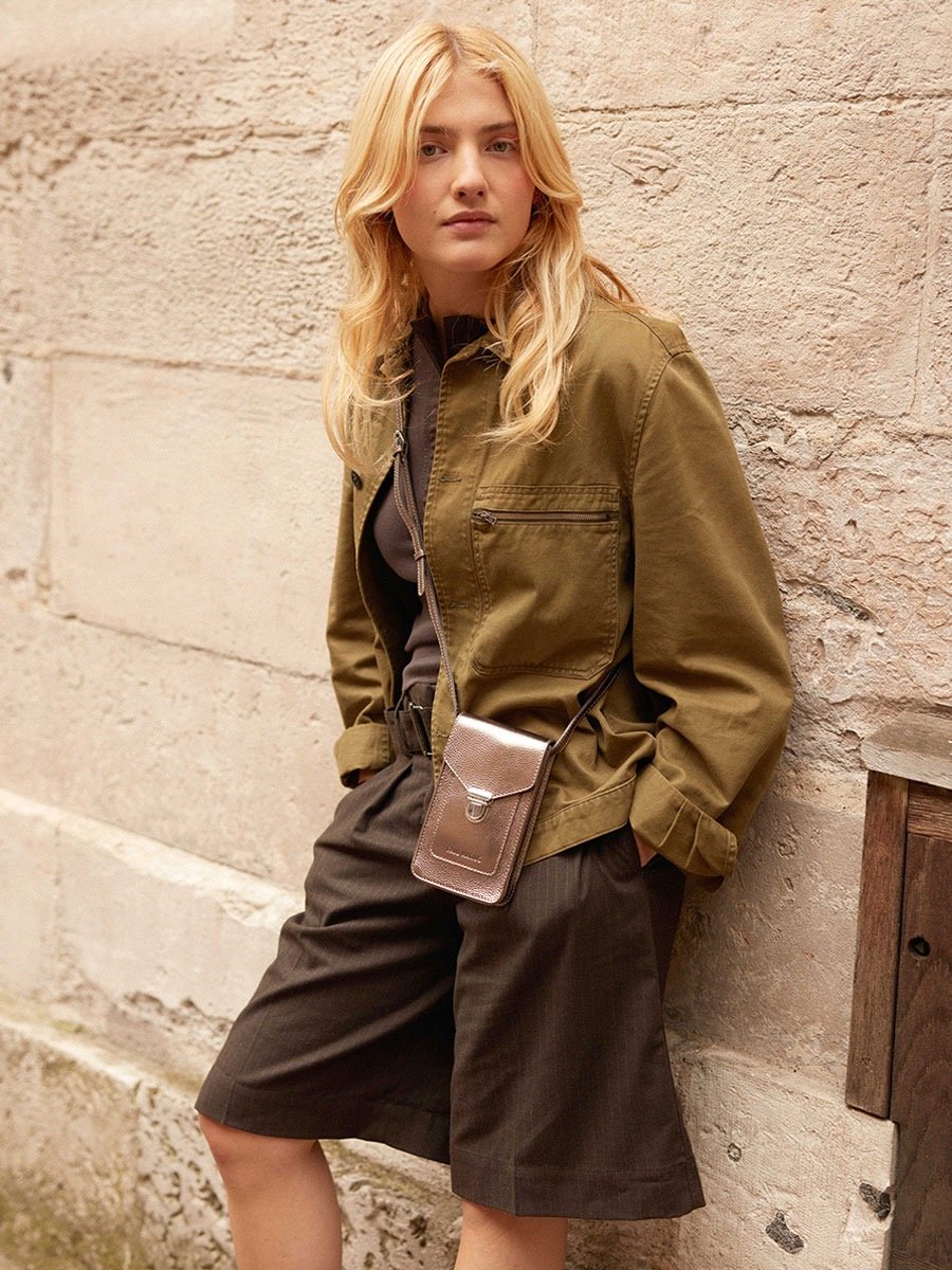 Phone Bag Steal - Paul Marius