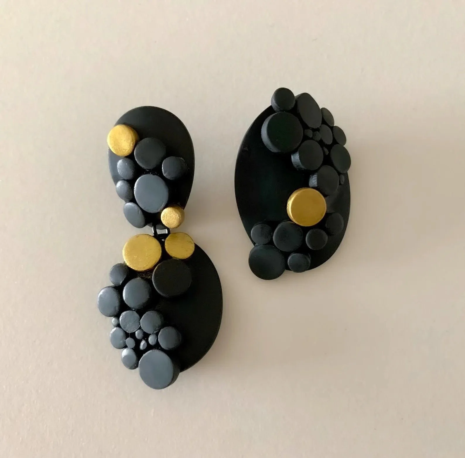 Black-Gold Asymmetric Earrings