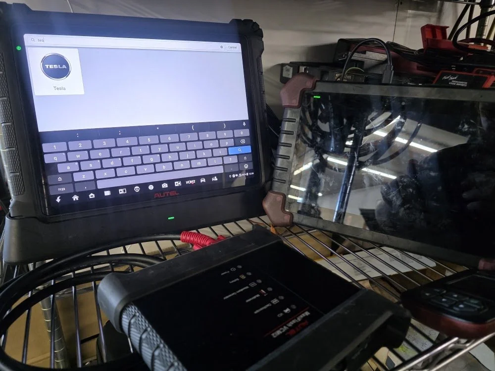 Autel MaxiSys Ultra S2 and Matco Maximus 3.0 automotive diagnostic scan tools at Chuck's Auto Shop Inc. in Bend, Oregon