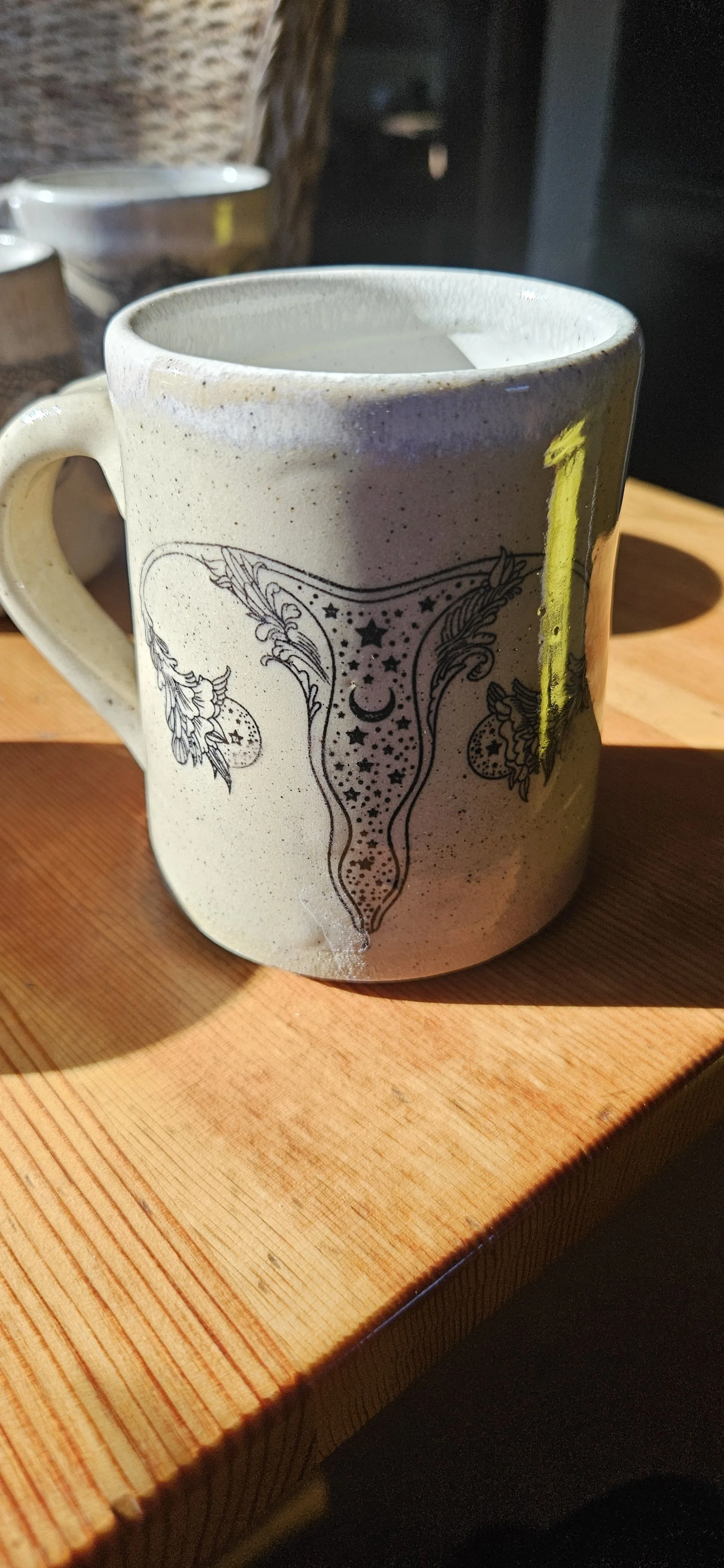 Uterus mug