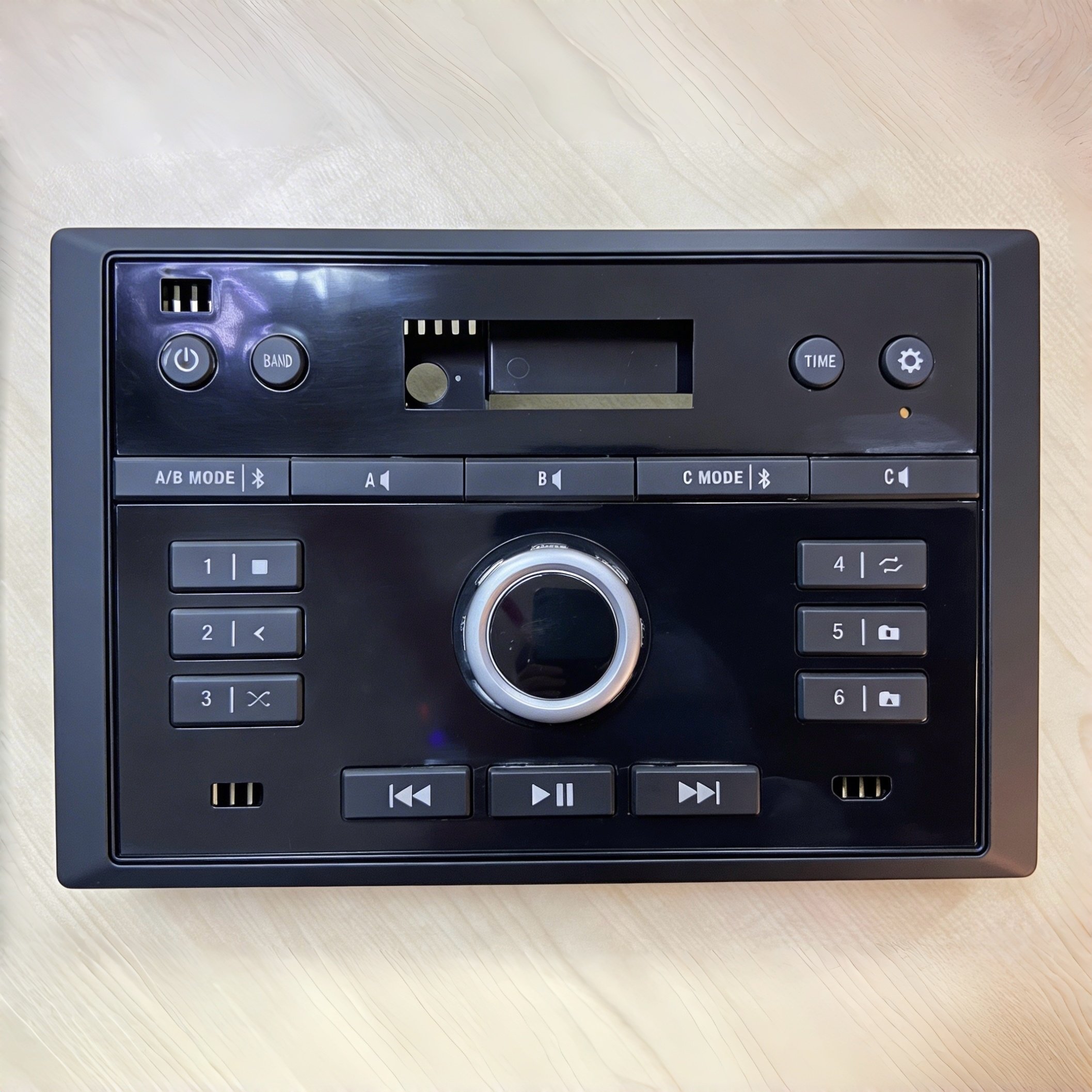 Walkie Talkie Plastic Insert Molding Parts