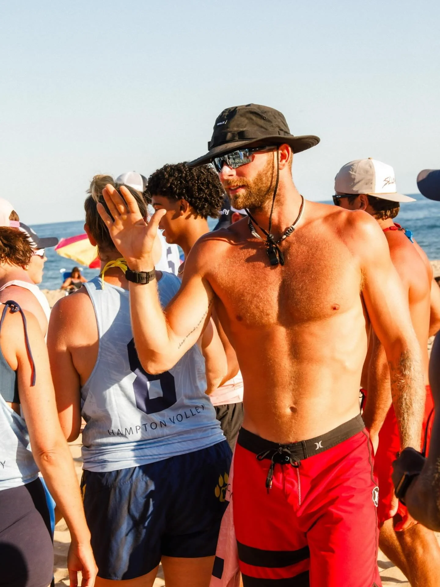 True hero of the beach - our lifeguard 🛟 🌊 

#montauk #hamptons #lifeguards #volley #summerinthehamptons