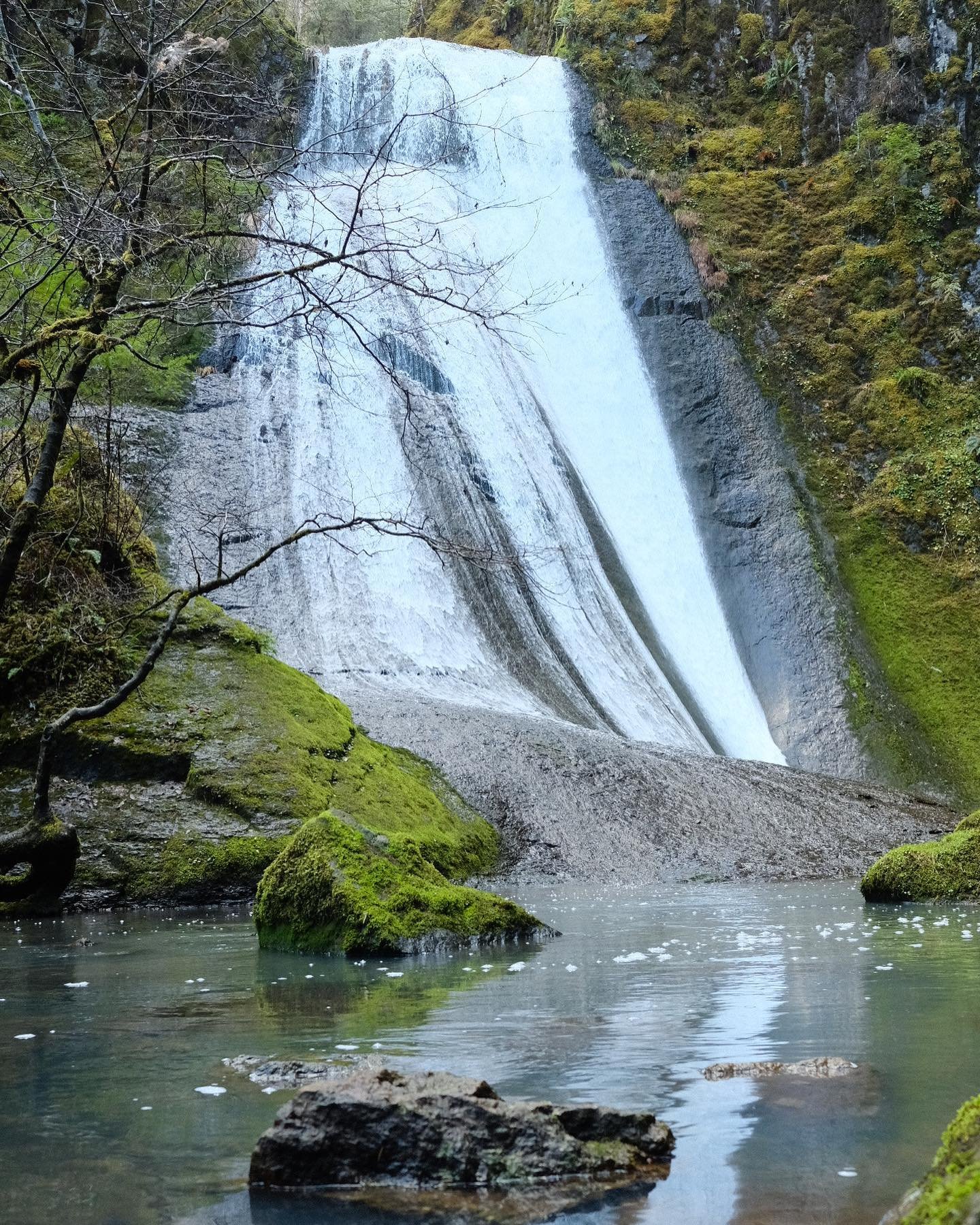 five waterfalls in three days and some perfect hiking weather
&bull;📸: @_landoid