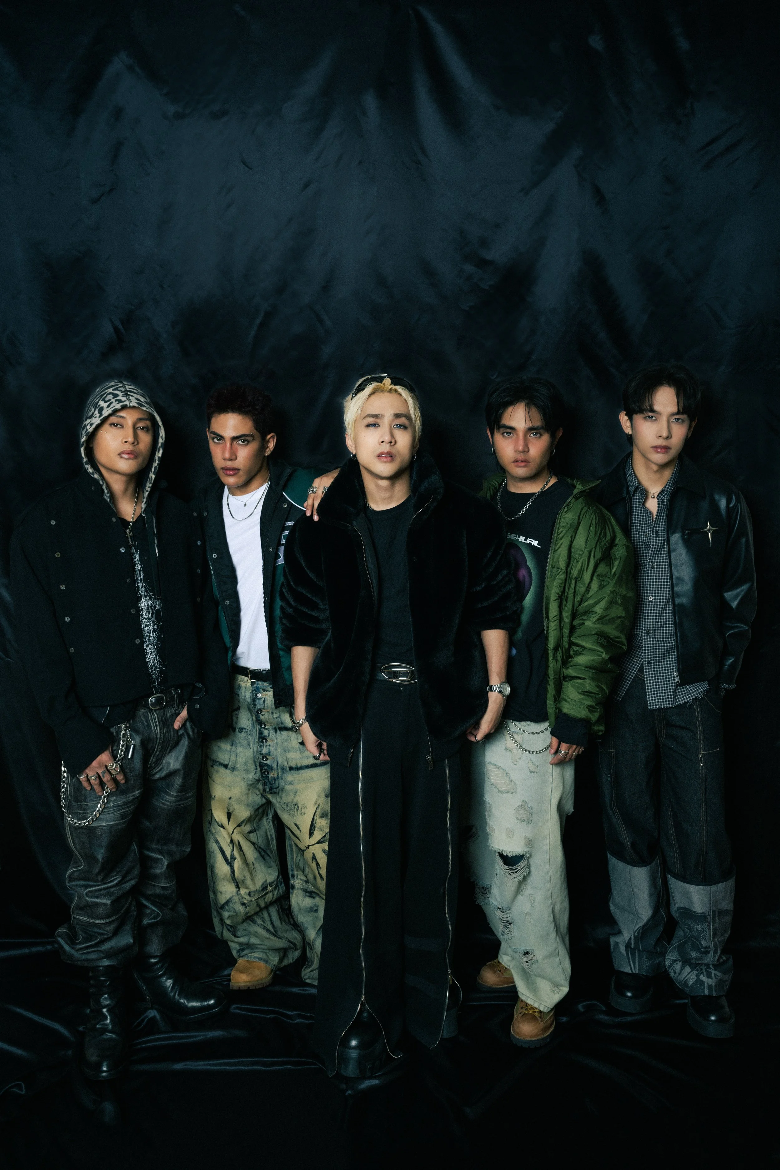 group2re.jpg