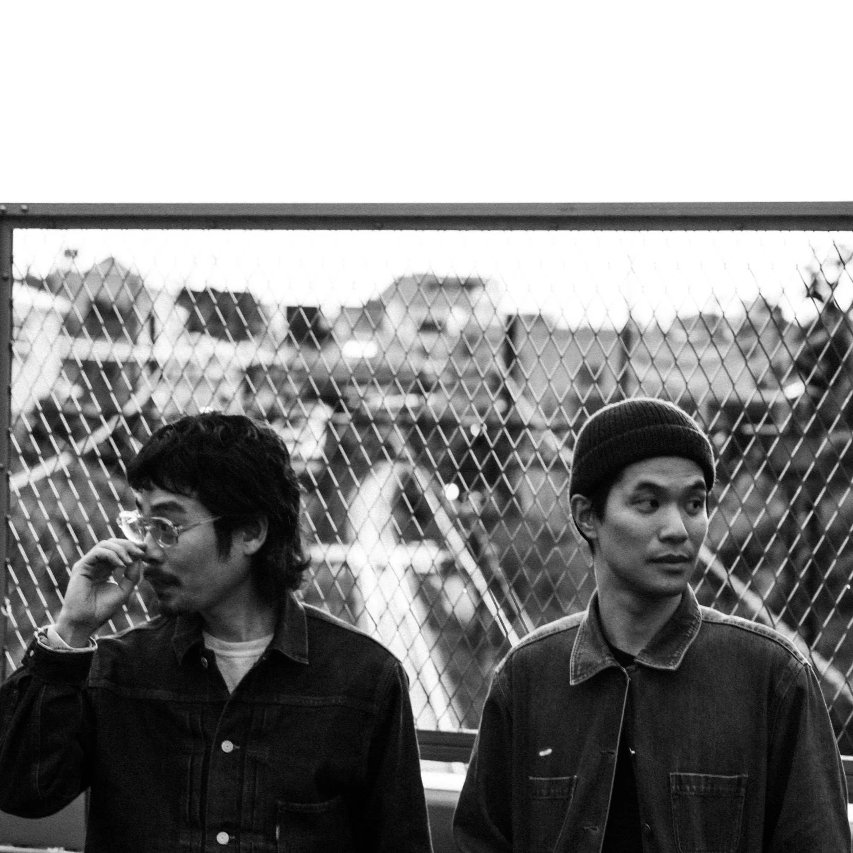YOGEE NEW WAVES