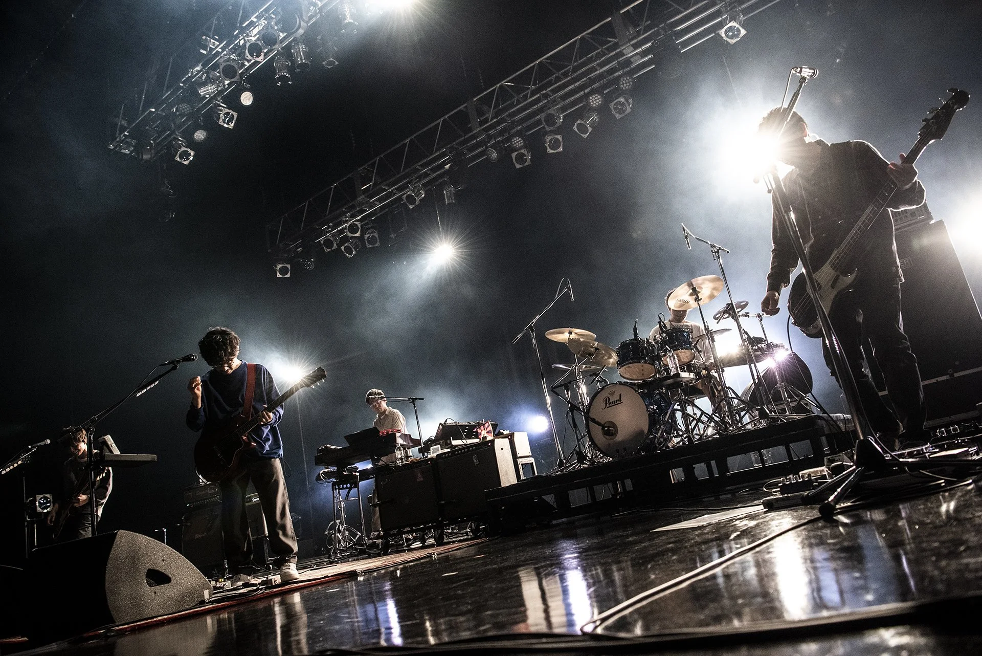 ASIAN KUNG-FU GENERATION